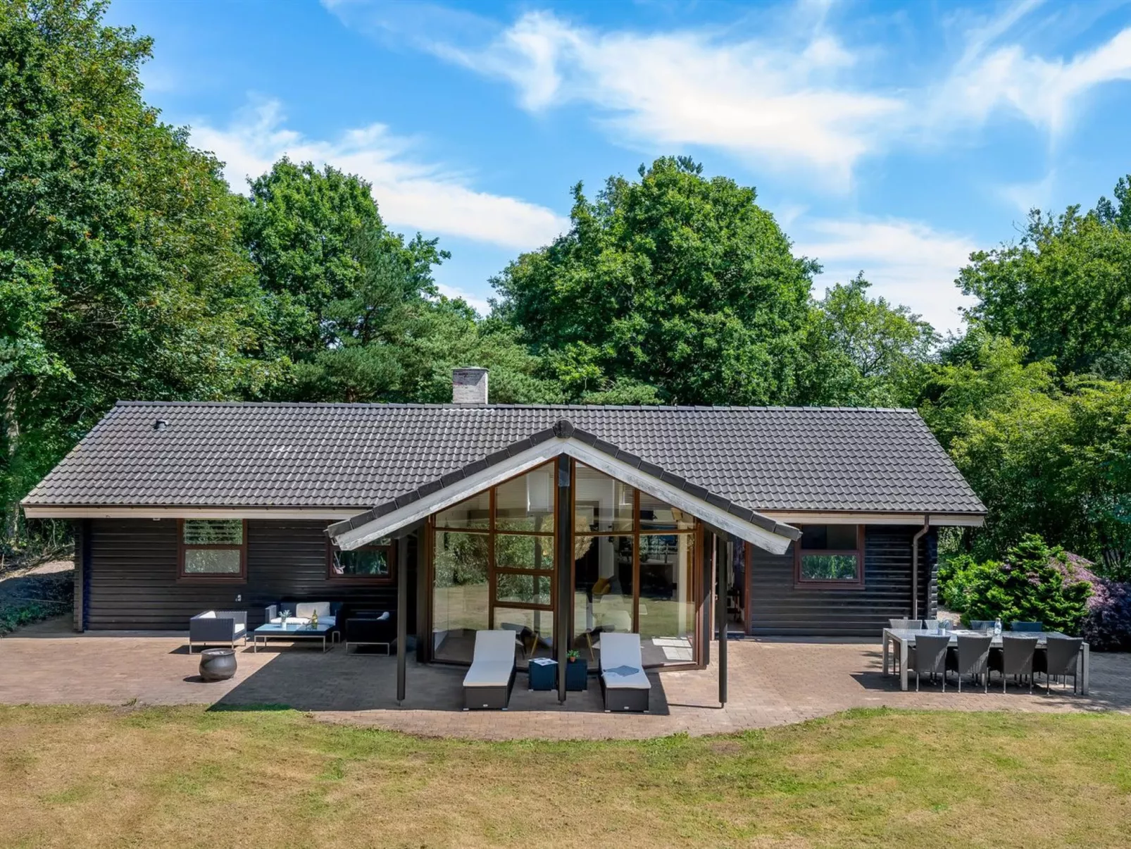 "Lillebror" - 12km from the sea-Draußen