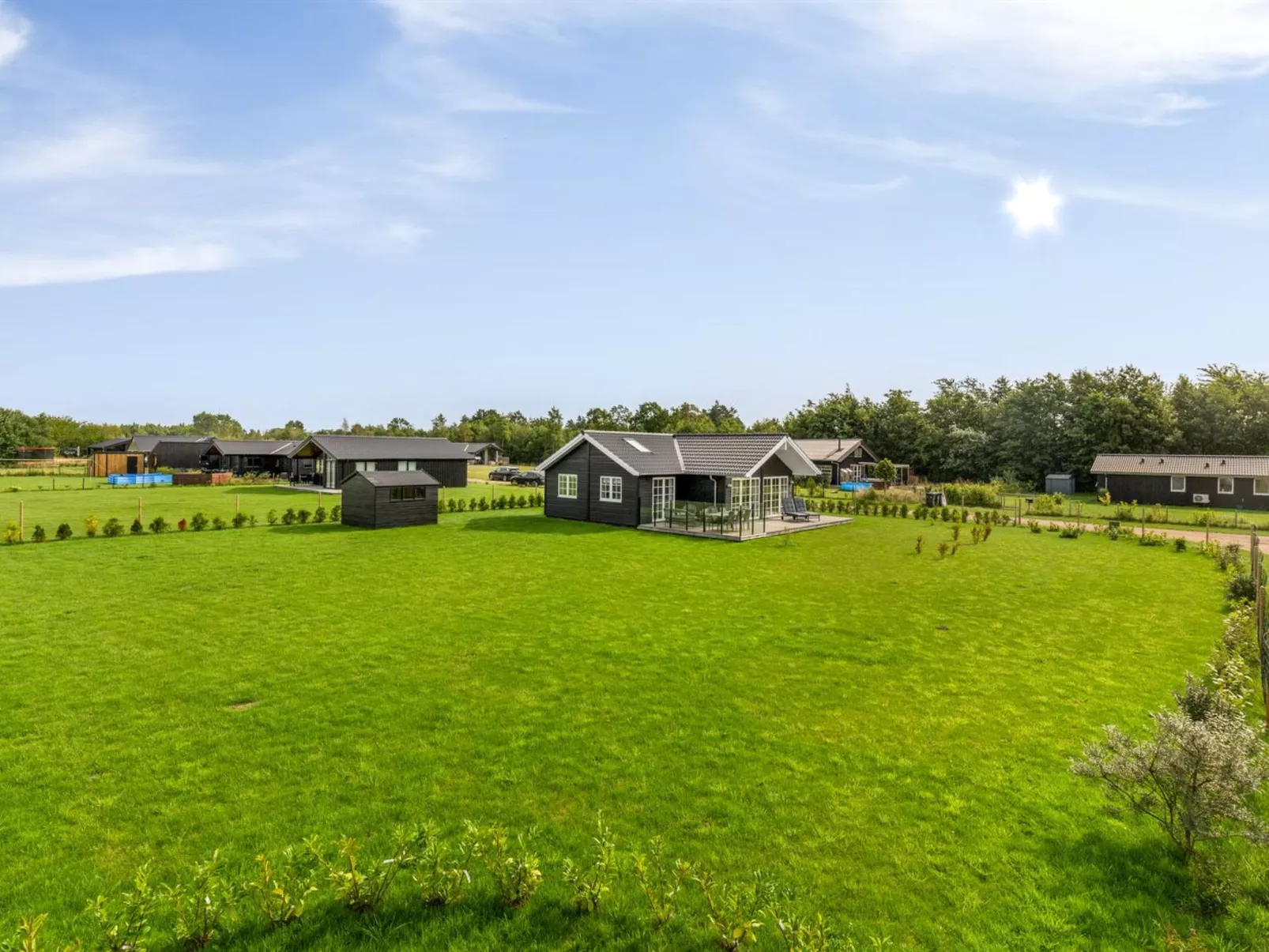 "Hellevi" - 900m from the sea-Dehors