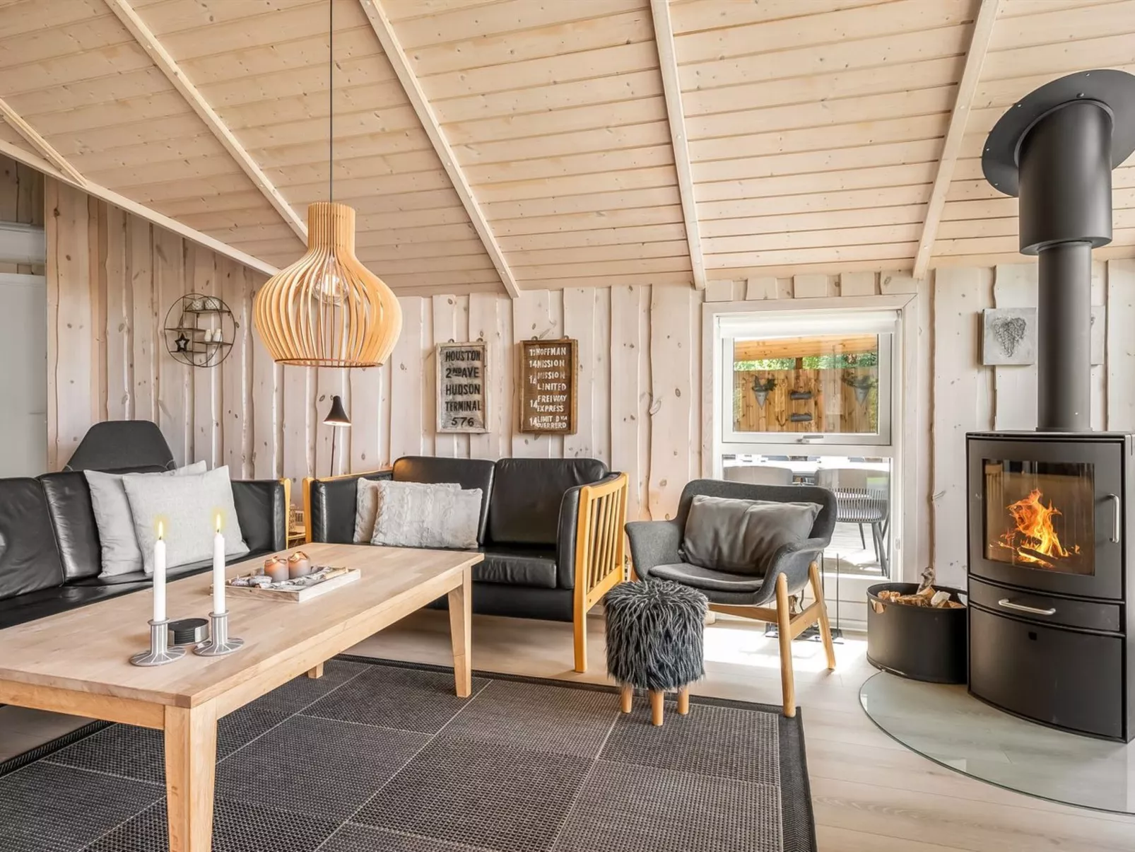 "Mieka" - 500m from the sea-Inside