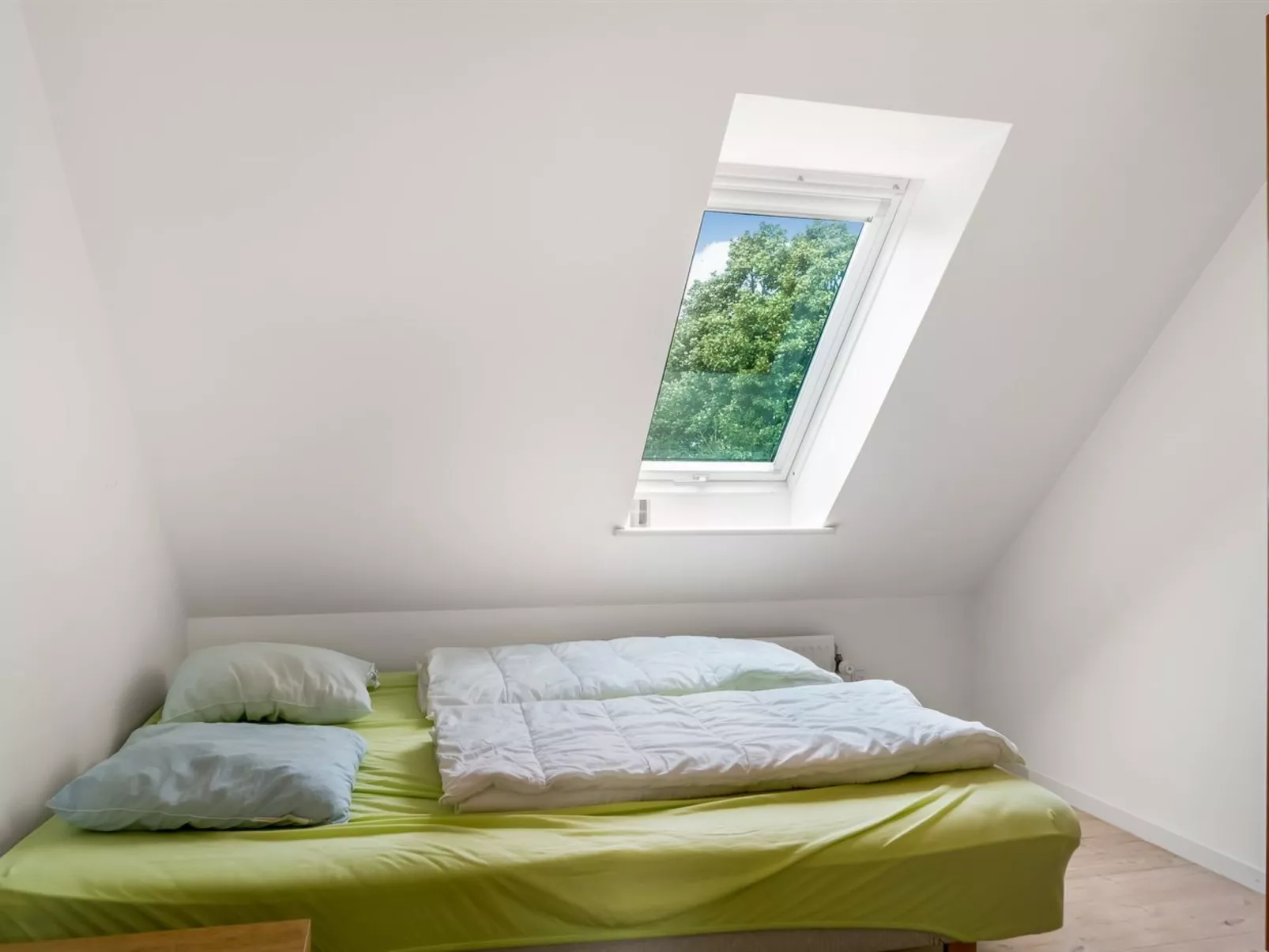 "Har" - 1.2km from the sea-Inside