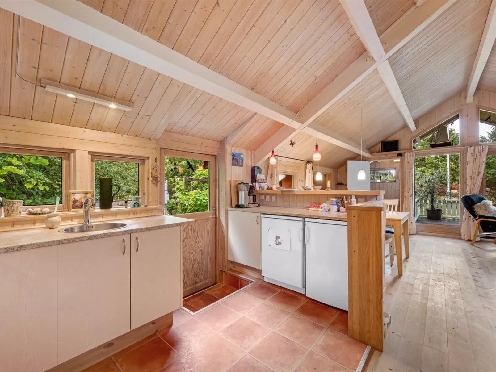 "Elea" - 450m to the fjord-Dedans