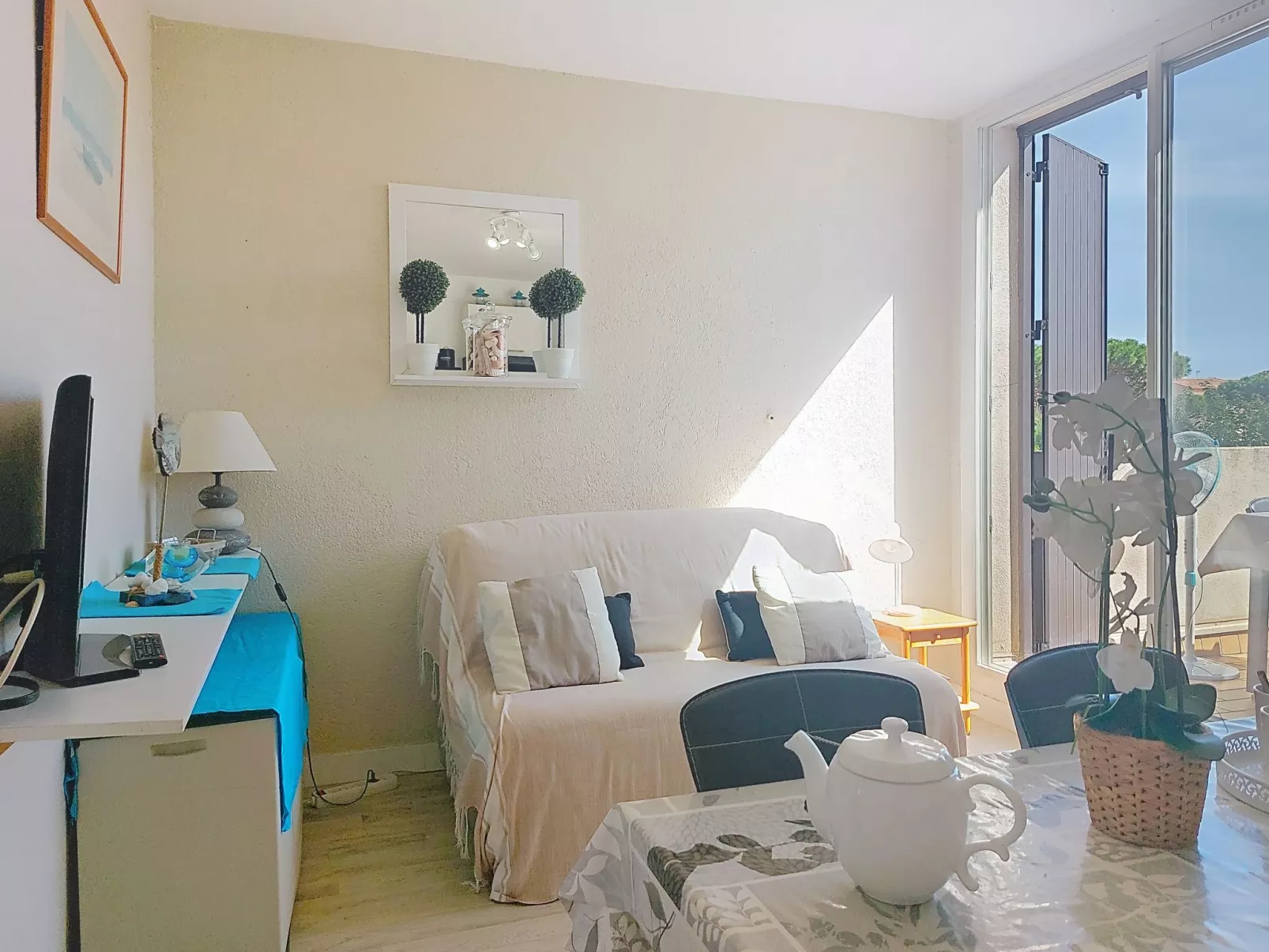 Les Supers Marines-Drinnen