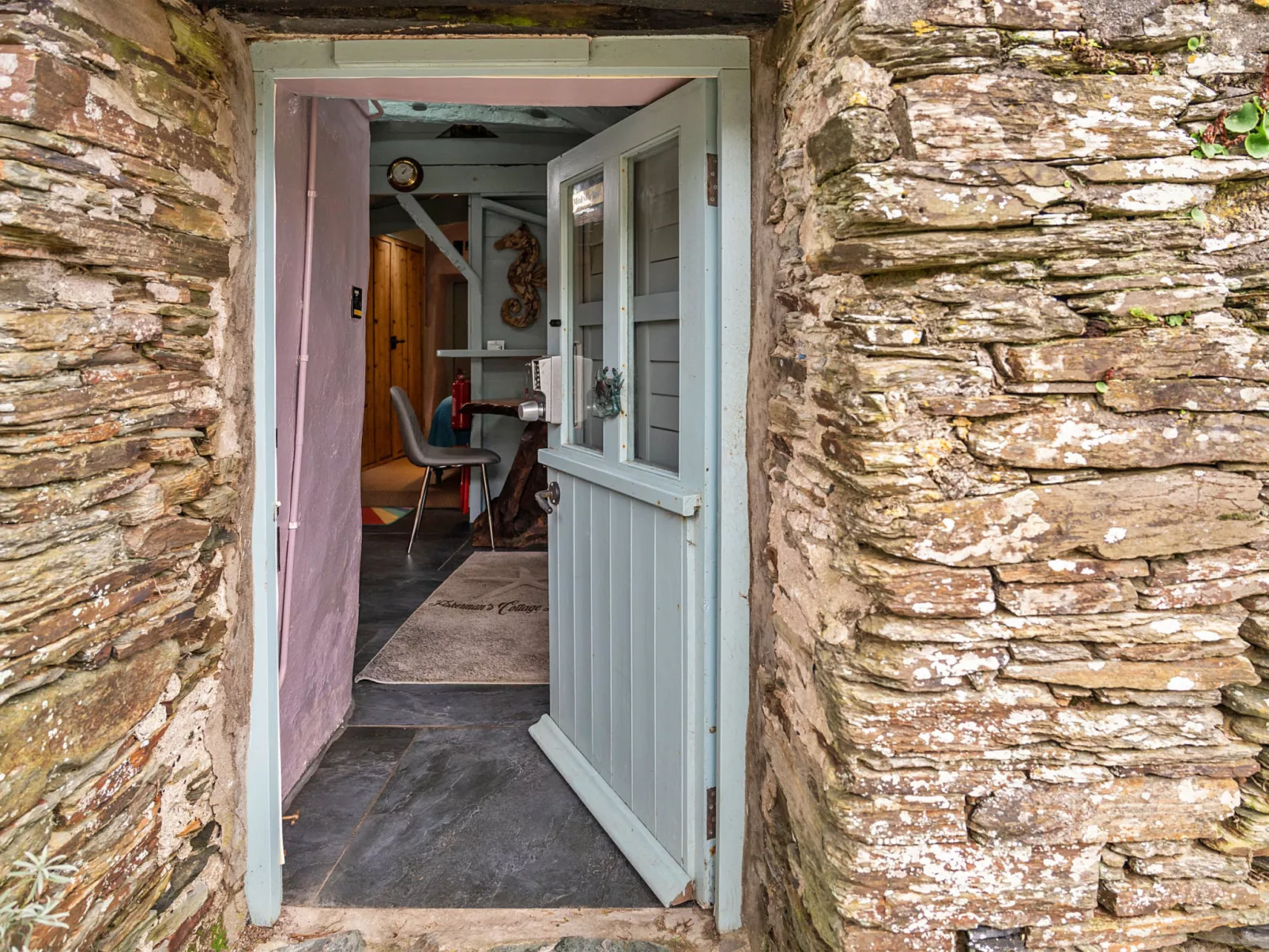 Fisherman's Cottage-Dedans