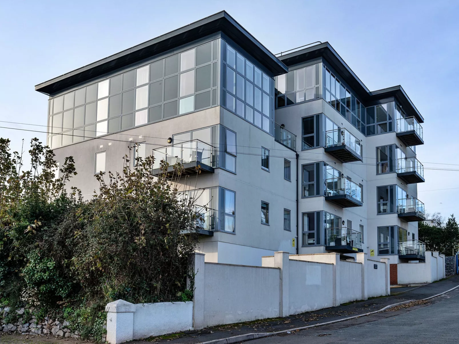 Number 10, Montpellier Apartments-Outside