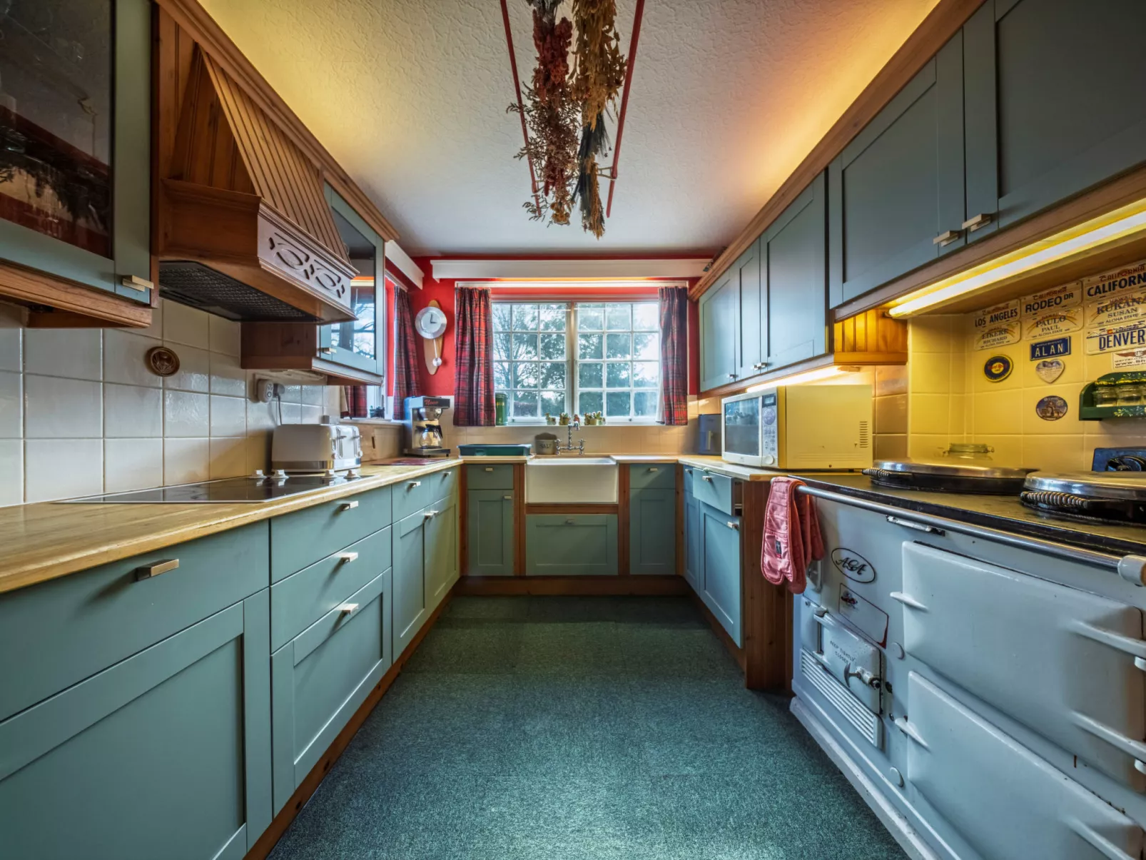 White House Retreat-Dedans