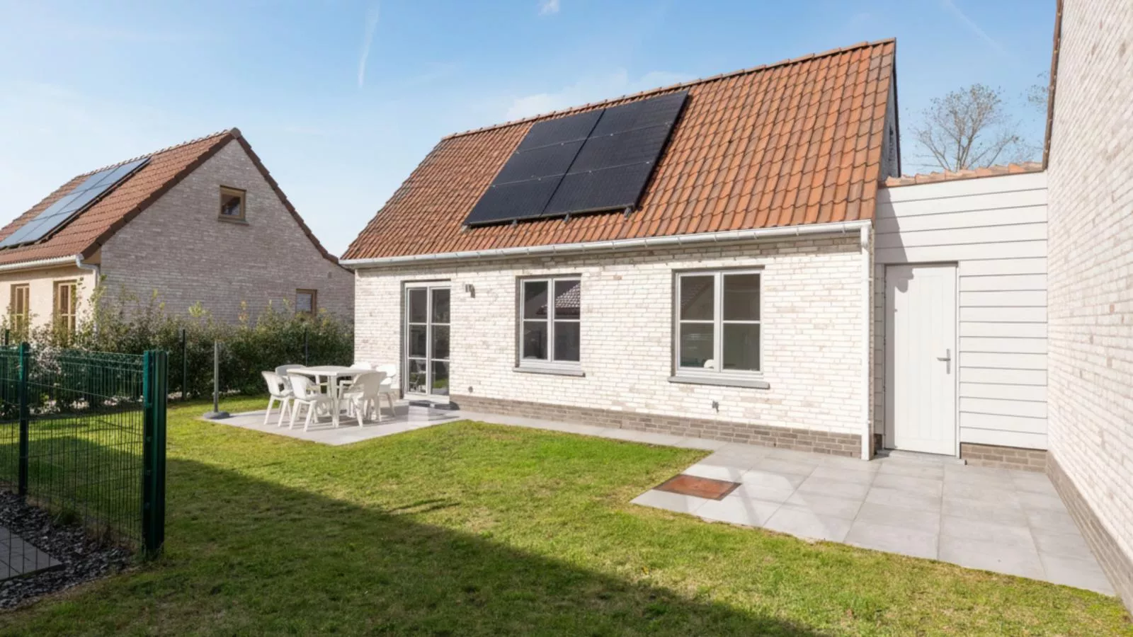 Westhinder I H89-Außenbereich Sommer