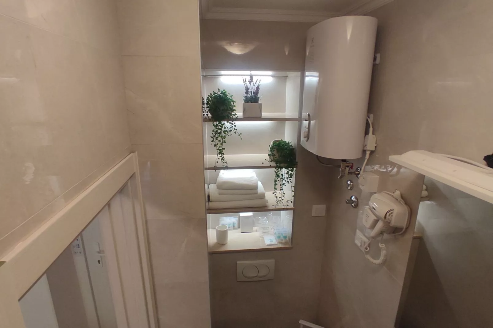 Room Porat 2 with Private Terrace - Double Bedroom with Private Terrace-Salle de bain