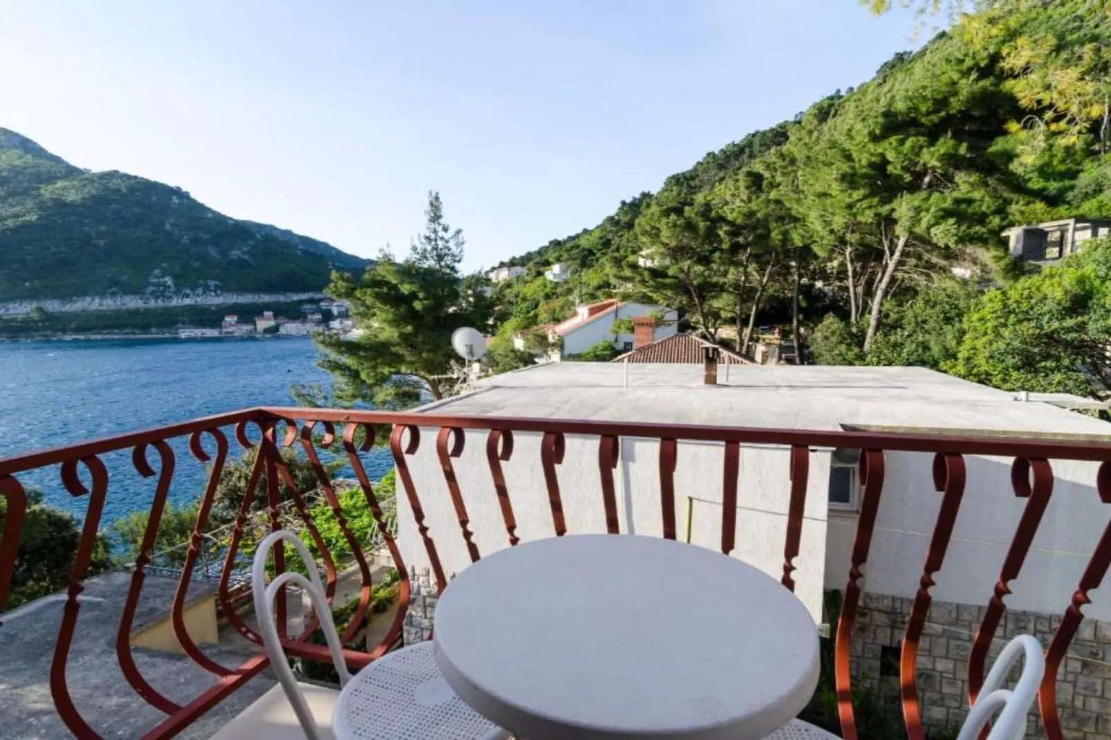 Guest House Sobra 38 - Double Room  with Garden View  3-Terrace balcony