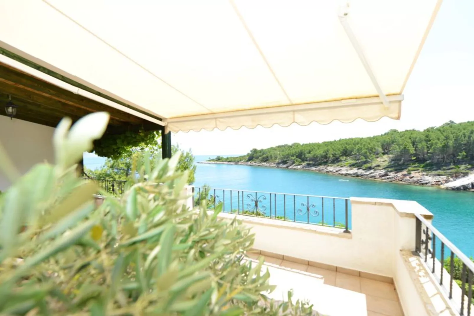 Two-Bedroom Apartment (Maslina)-Terrasse