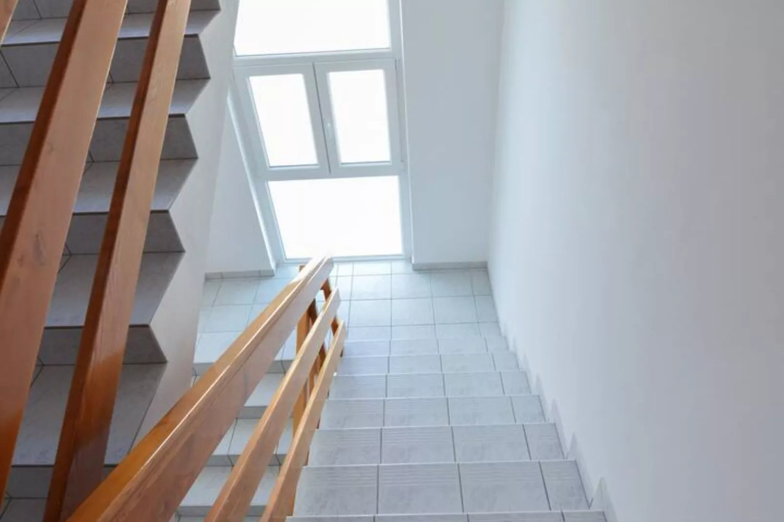 Villa With Pool-Treppe