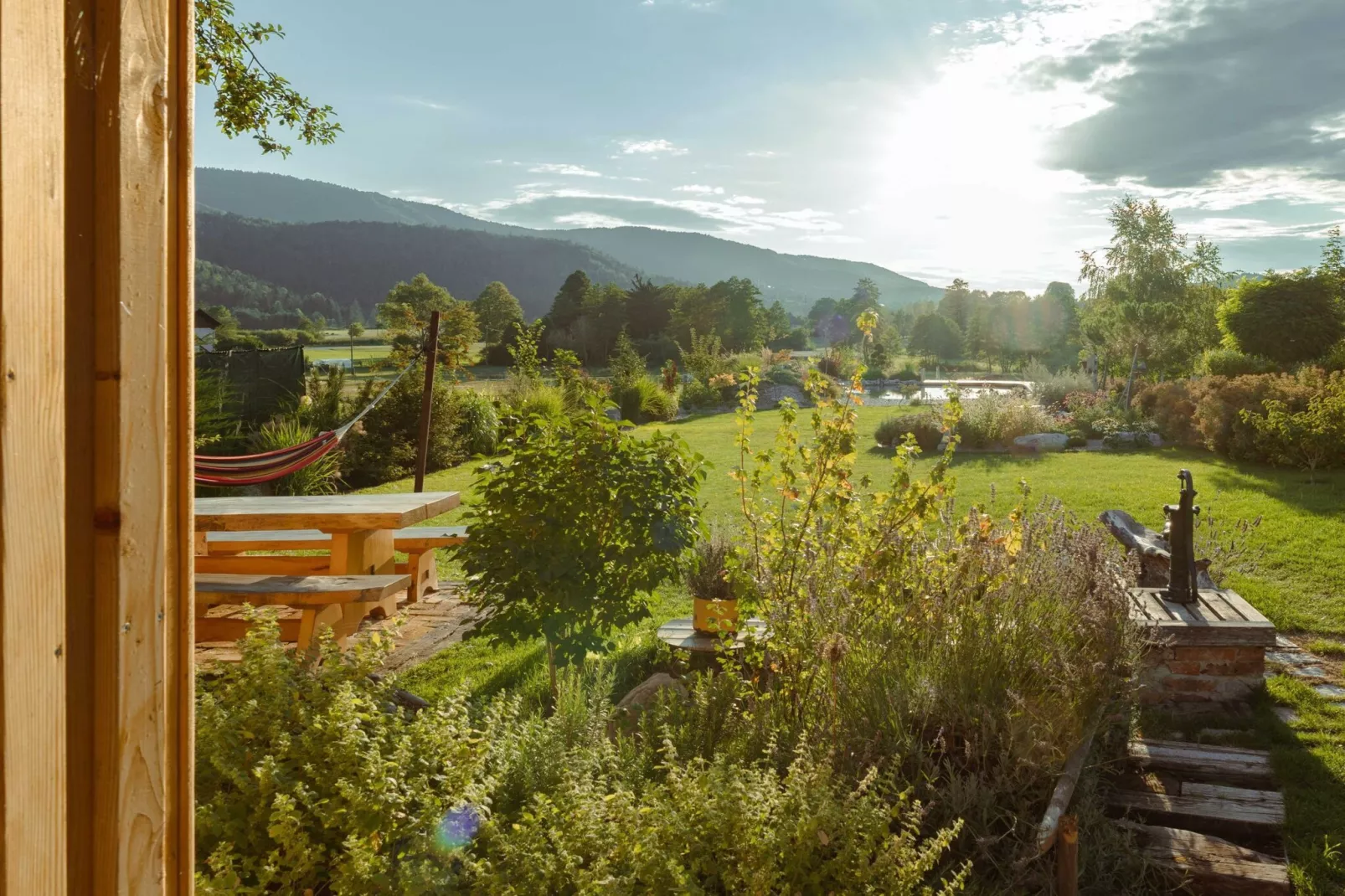 Echo Valley Hillside Holiday Home with Sauna - Two Bedroom Holiday Home with Sauna-Im Freien