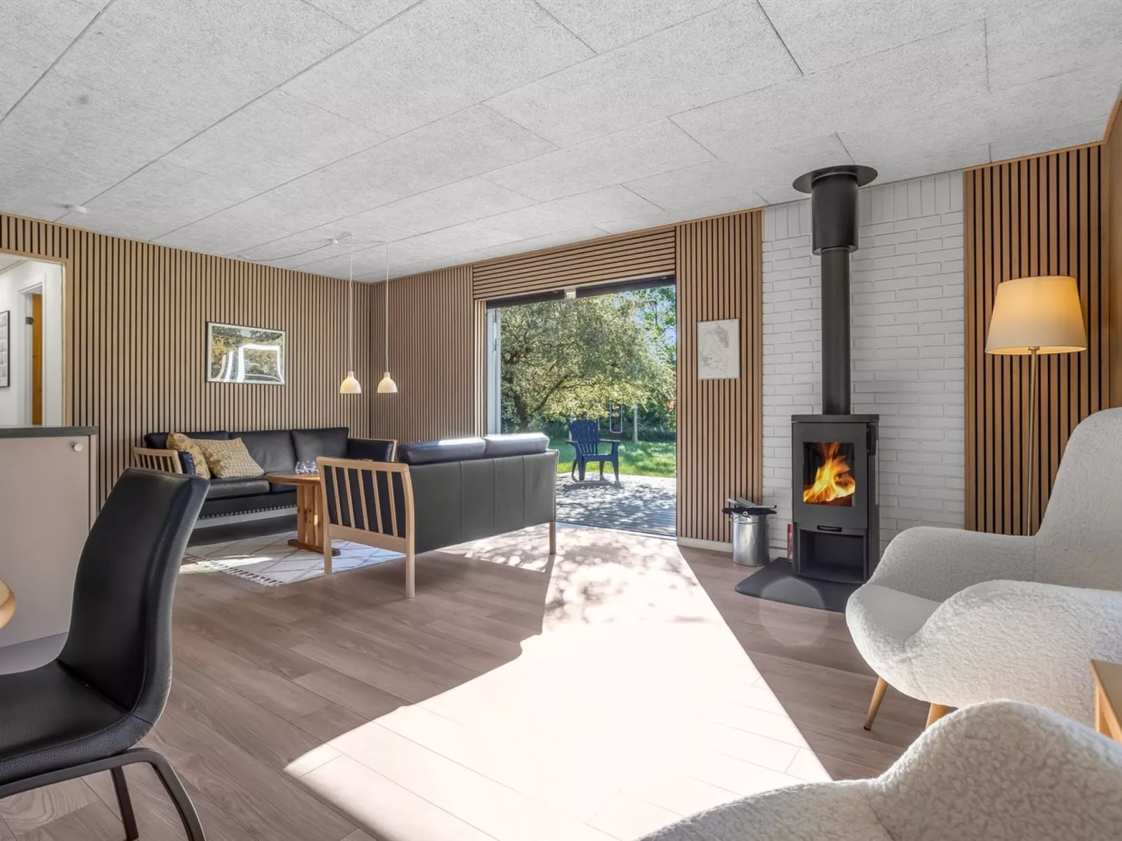 "Tameran" - 1km from the sea-Drinnen