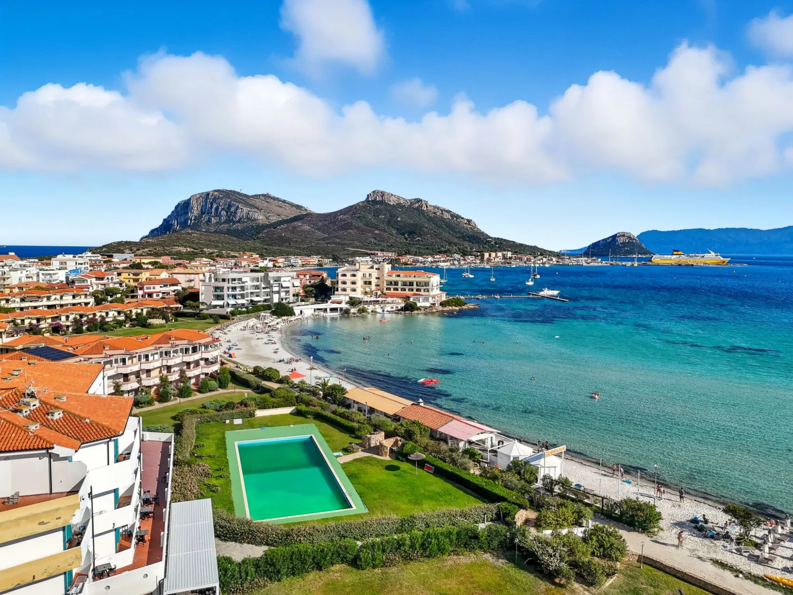 Iris 5, Terza Spiaggia-Outside