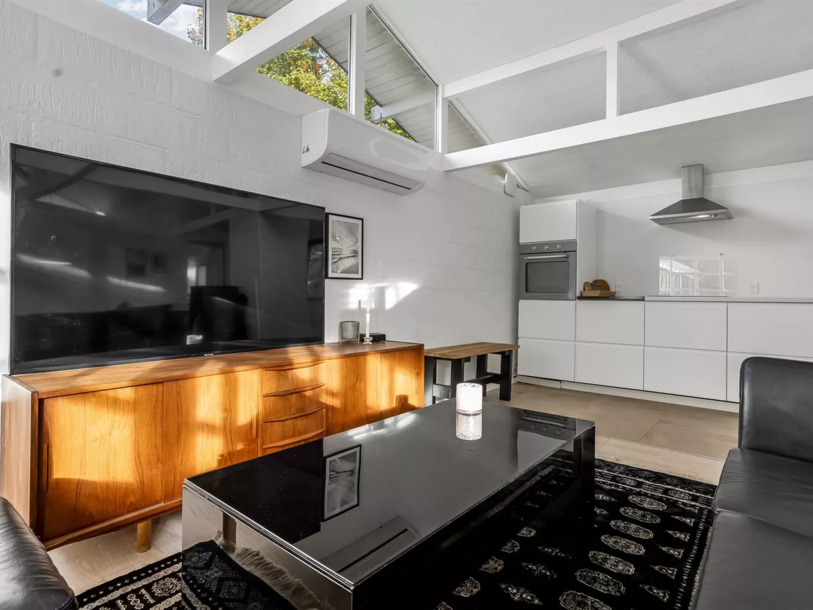 "Ranka" - 300m from the sea-Inside