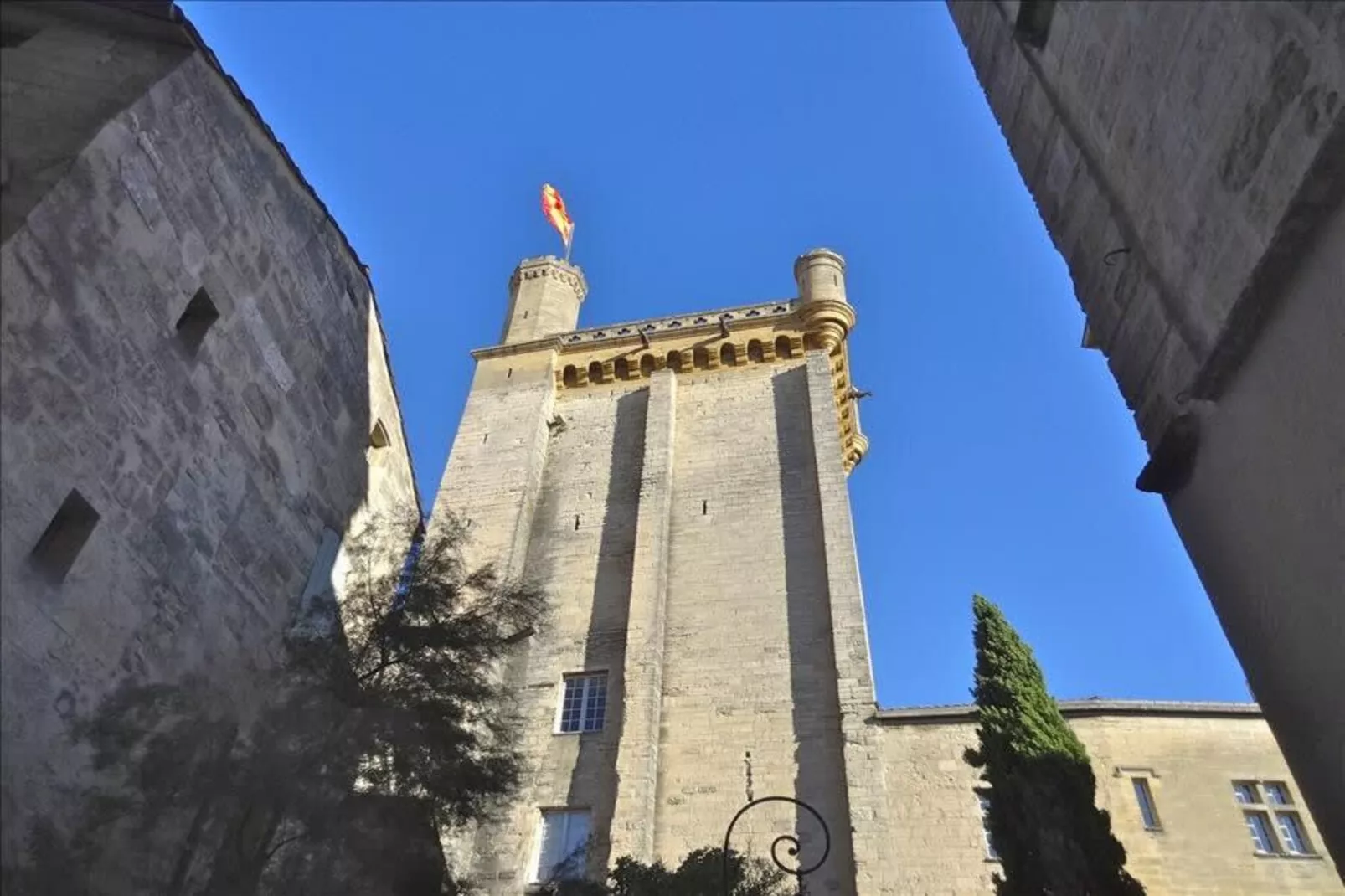 Chez Vous à Uzès-Gebiete Sommer 5 km