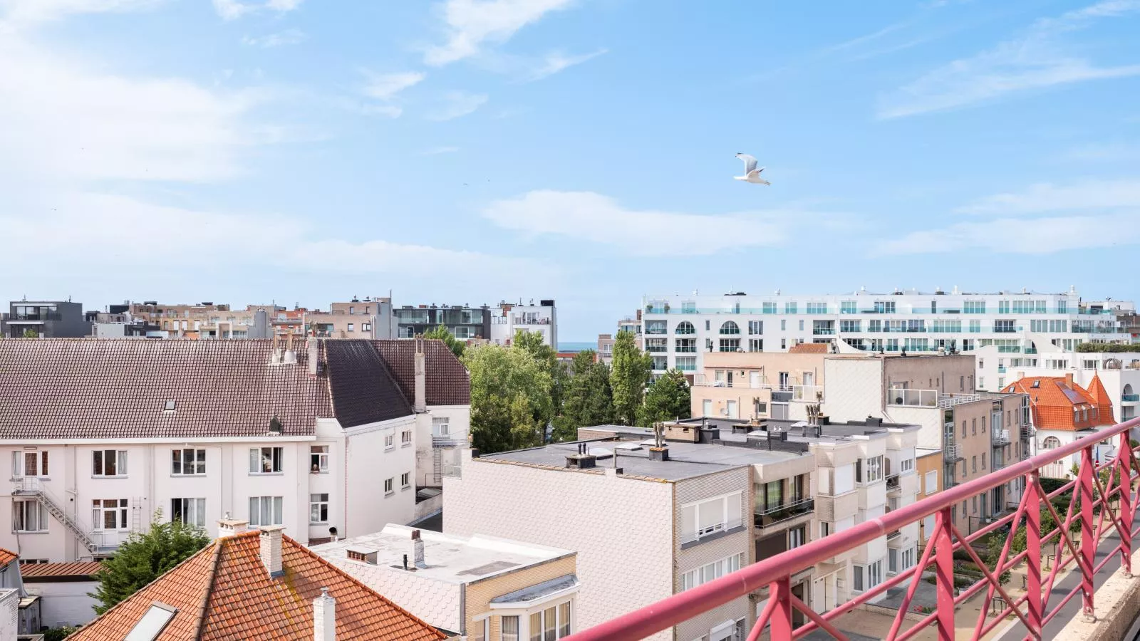 La Bohème vijfde-View in summer