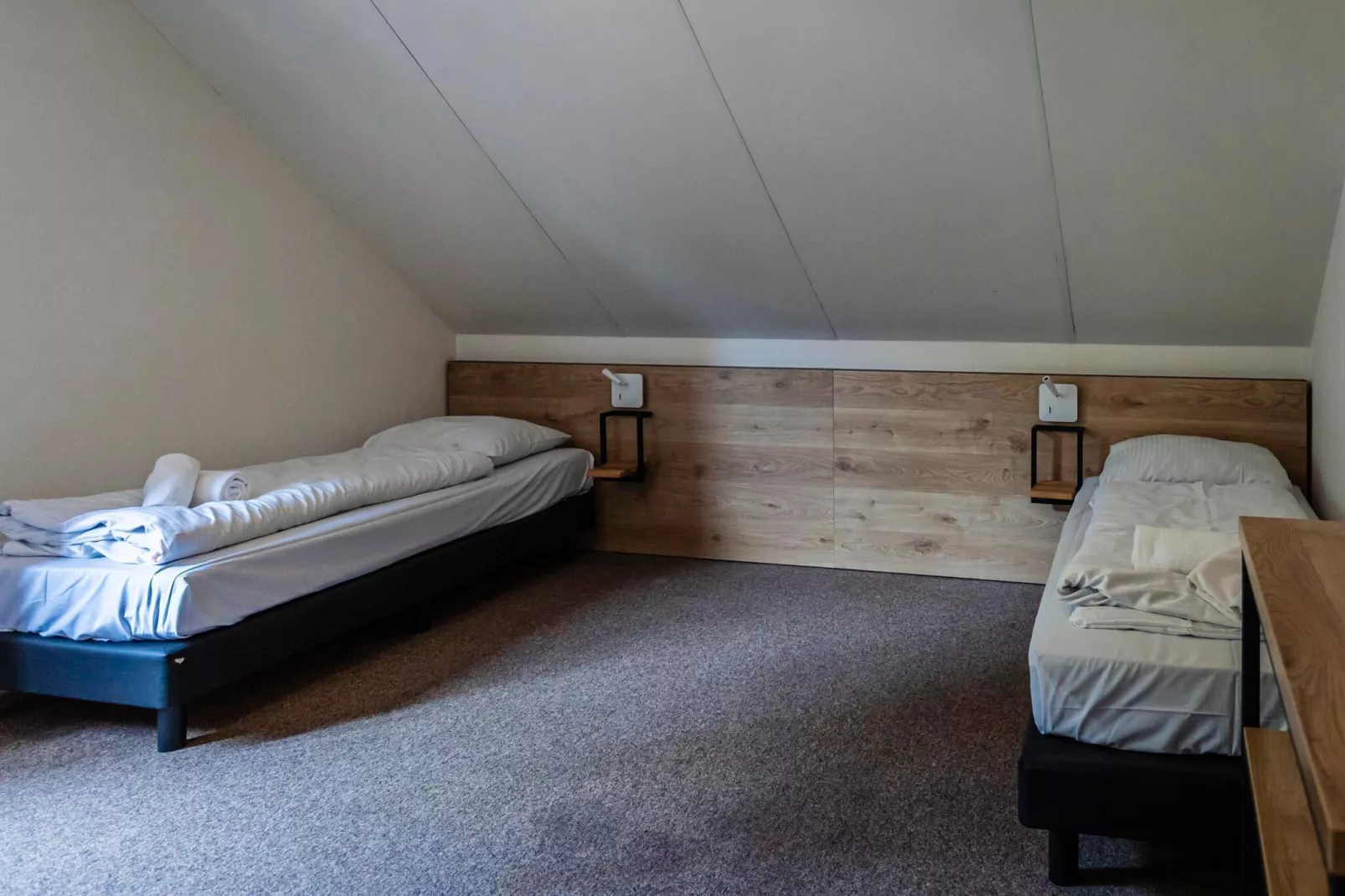 16 - Persons Family bungalow-Chambre