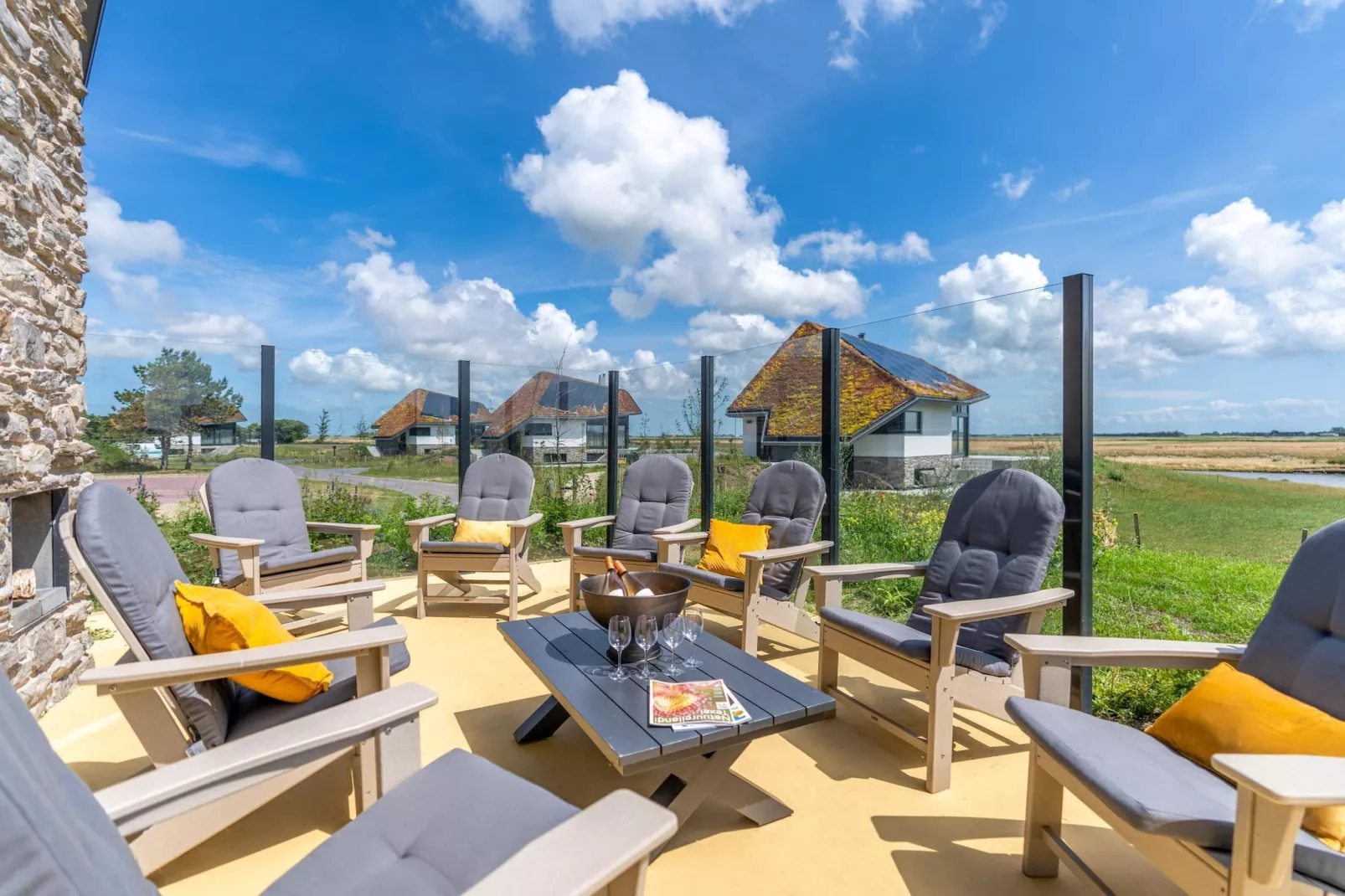 Waalerburght 14-Terrace balcony