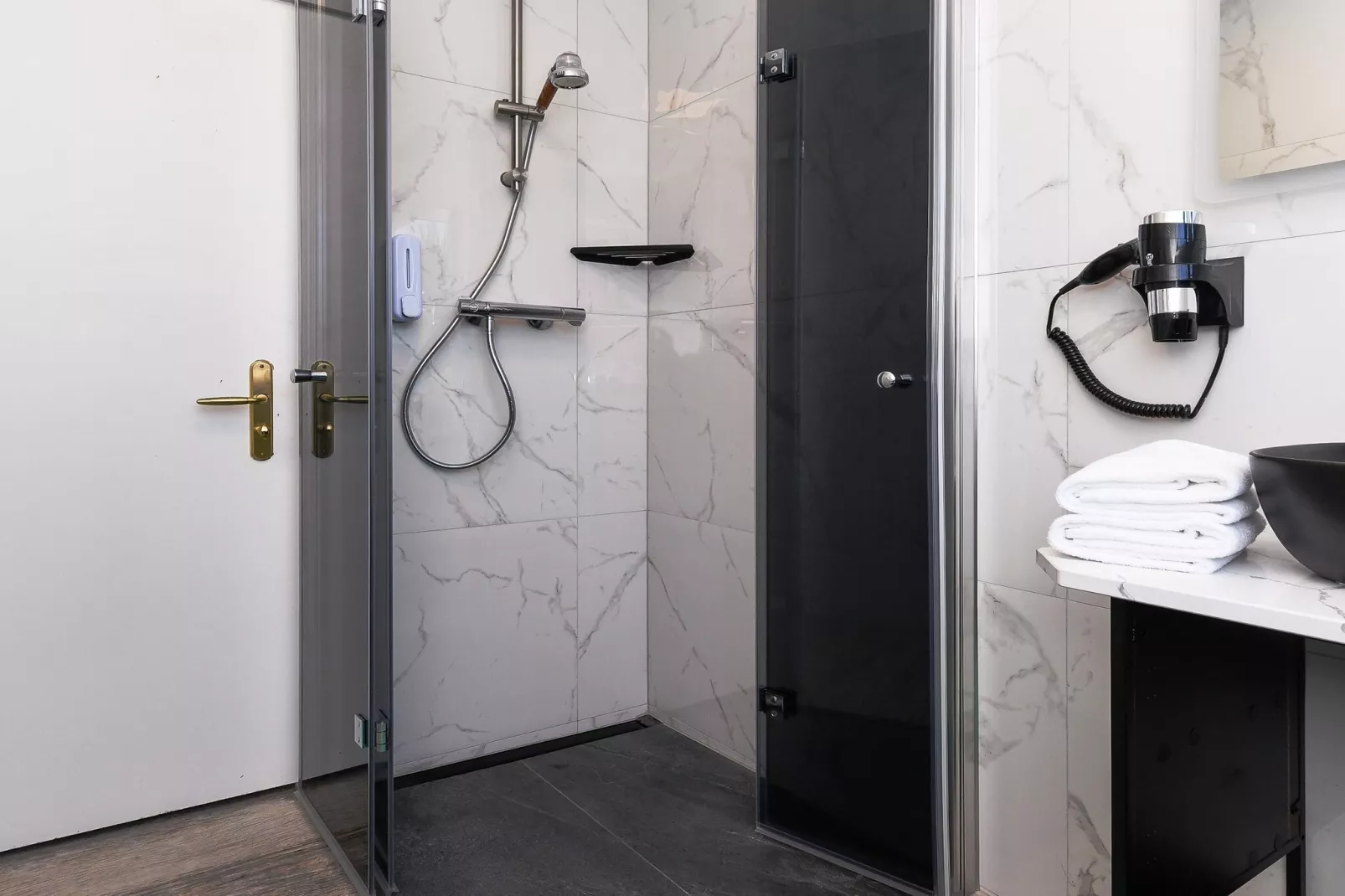 Haus Strandkorb 5-Bathroom