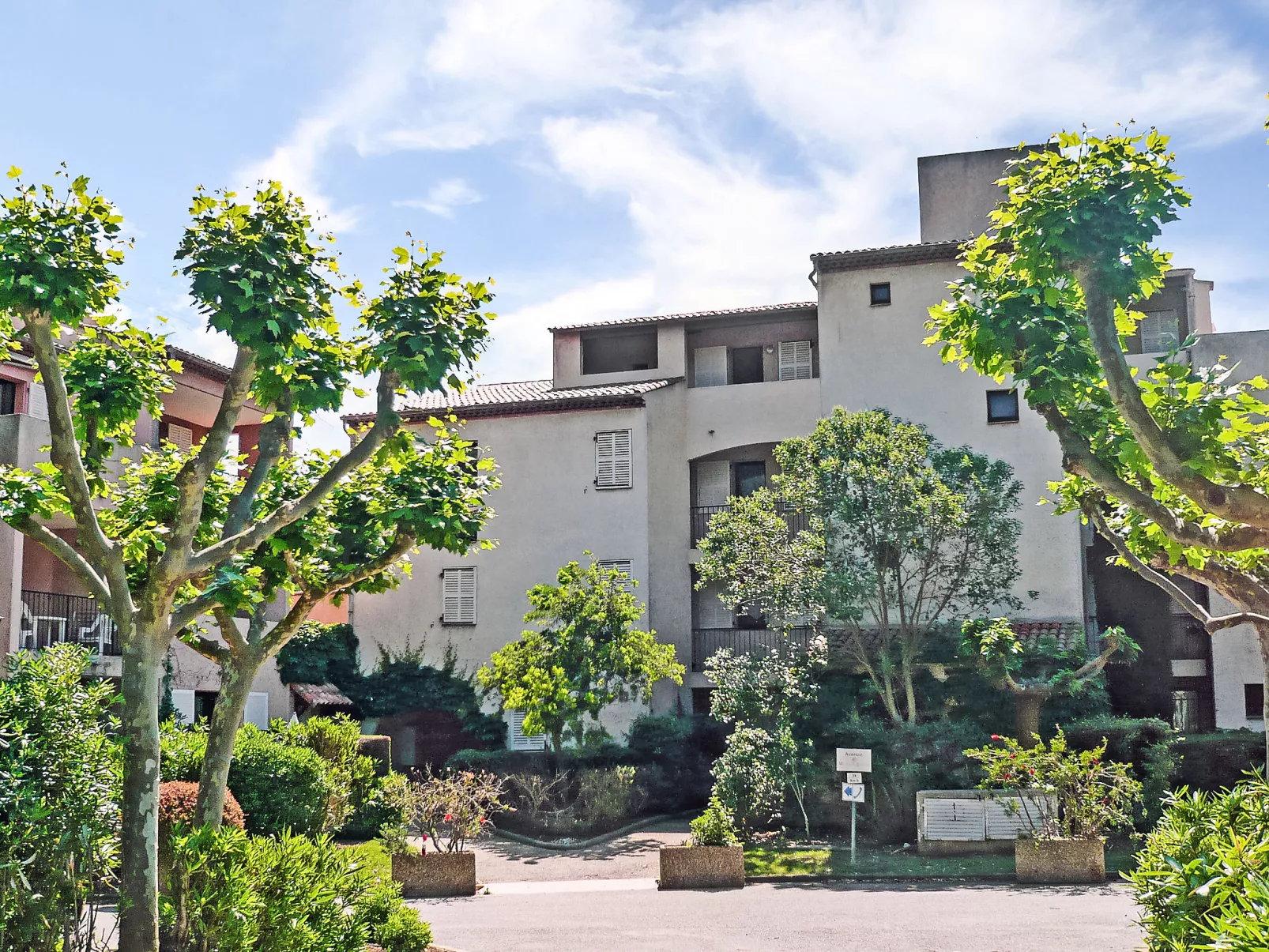 Le Luberon Loisirs-Draußen