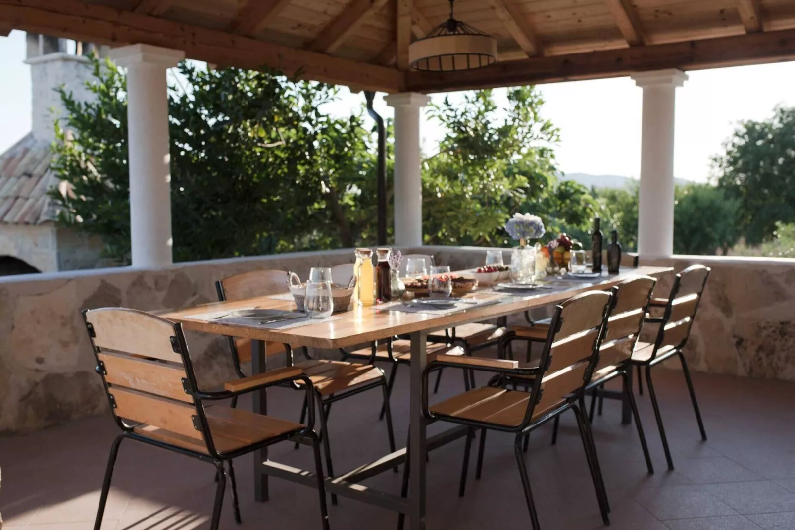 Authentic Villa Storia-Terrasse / balcon