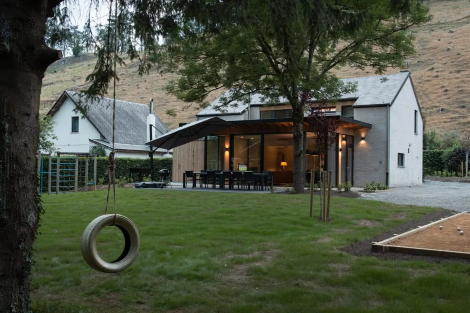 Maison Limerik-Garten Sommer