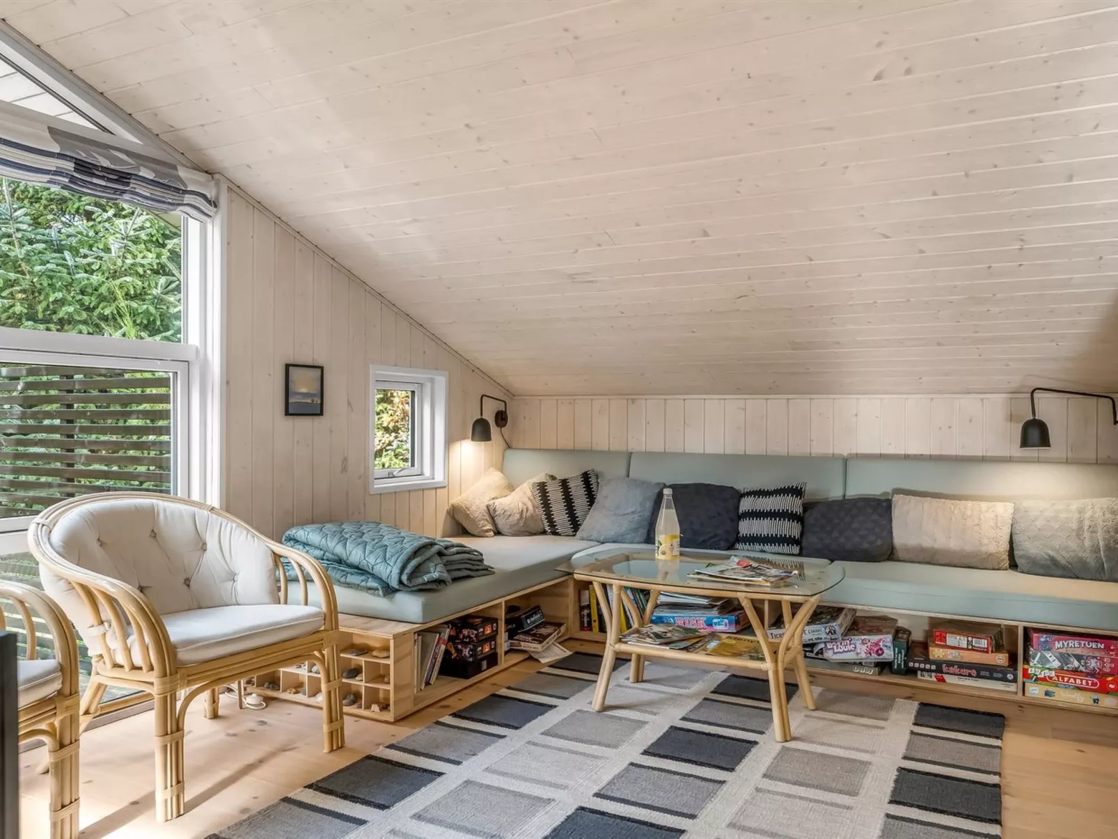 "Peder" - 4km from the sea-Inside