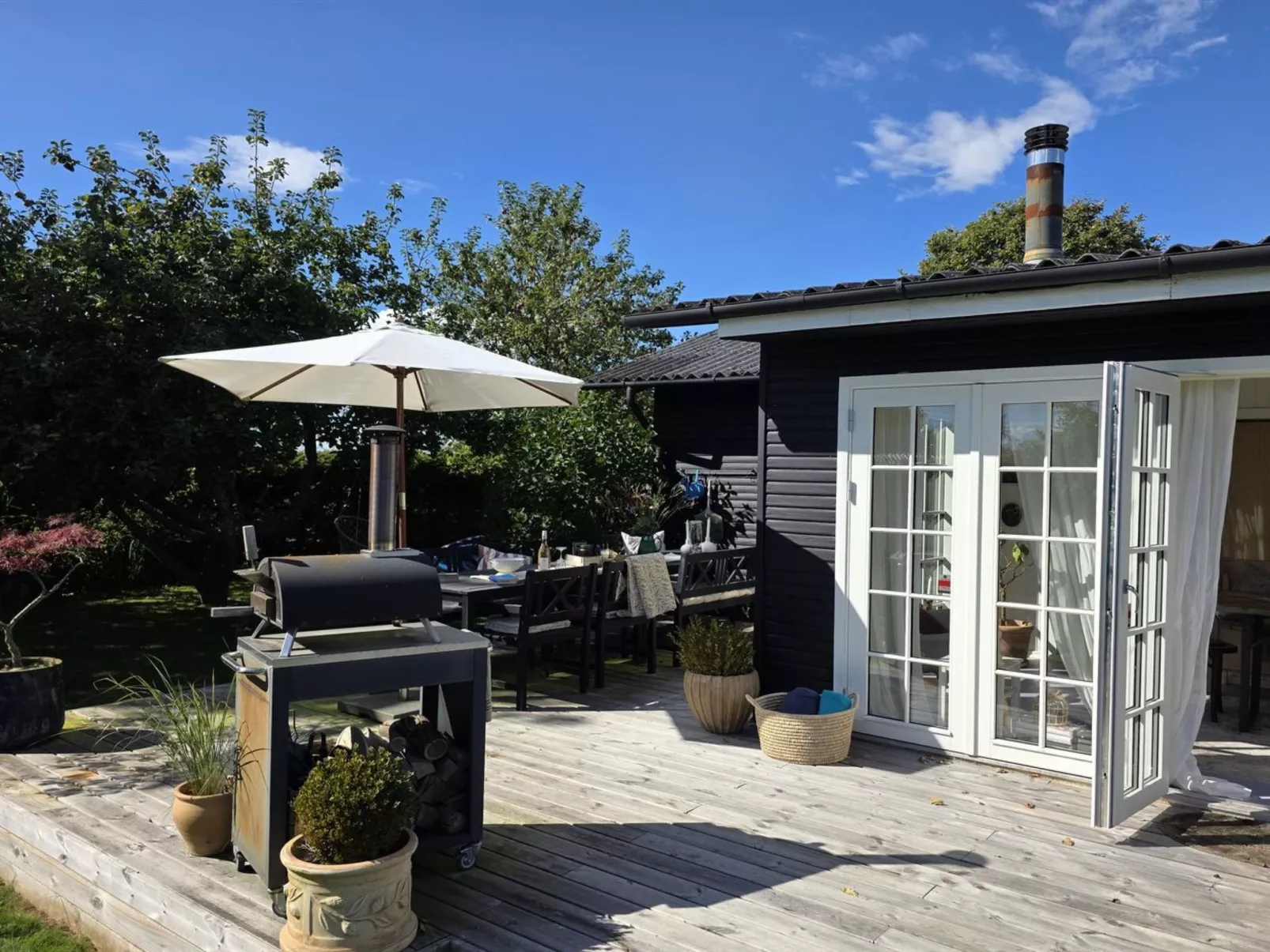 "Yvette" - 350m from the sea-Outside