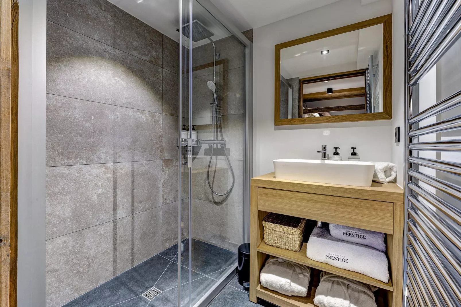 Silver Forest-Bathroom