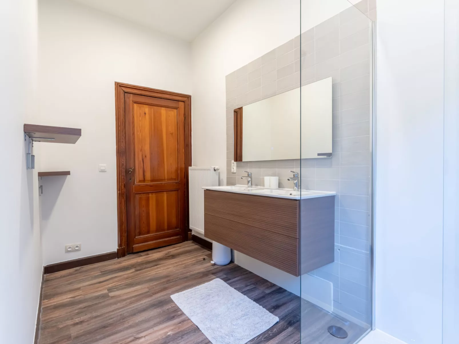 Notre Refuge - Your Belle Époque Escape-Dedans