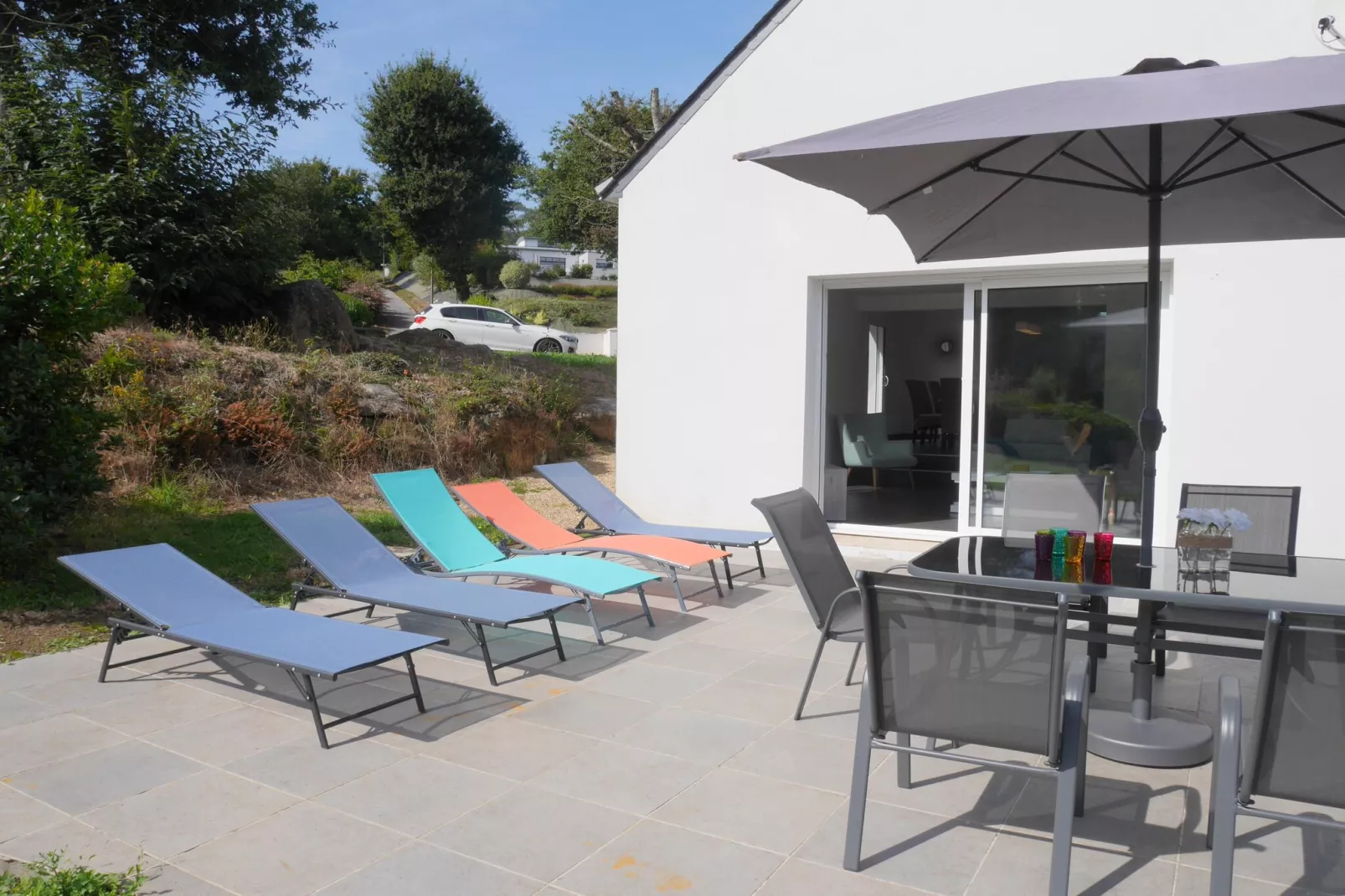 Komfortables Ferienhaus in Douarnenez-Tréboul-Terrasse/Balkon