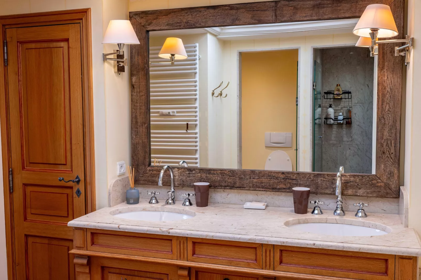 NL-48-CRISTAUX-Badezimmer