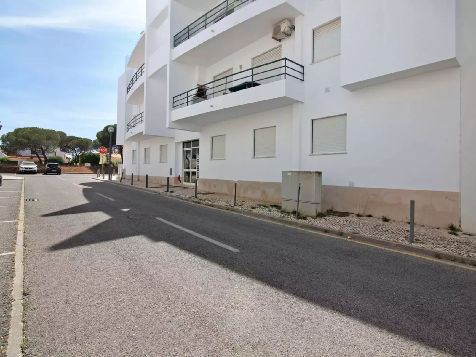 Kaya- Sunny Way-Draußen