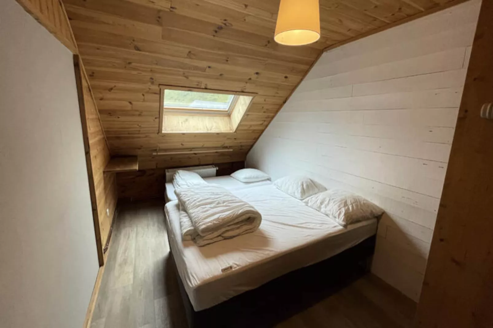 Appartements à Albepierre Bredons - Untagged
