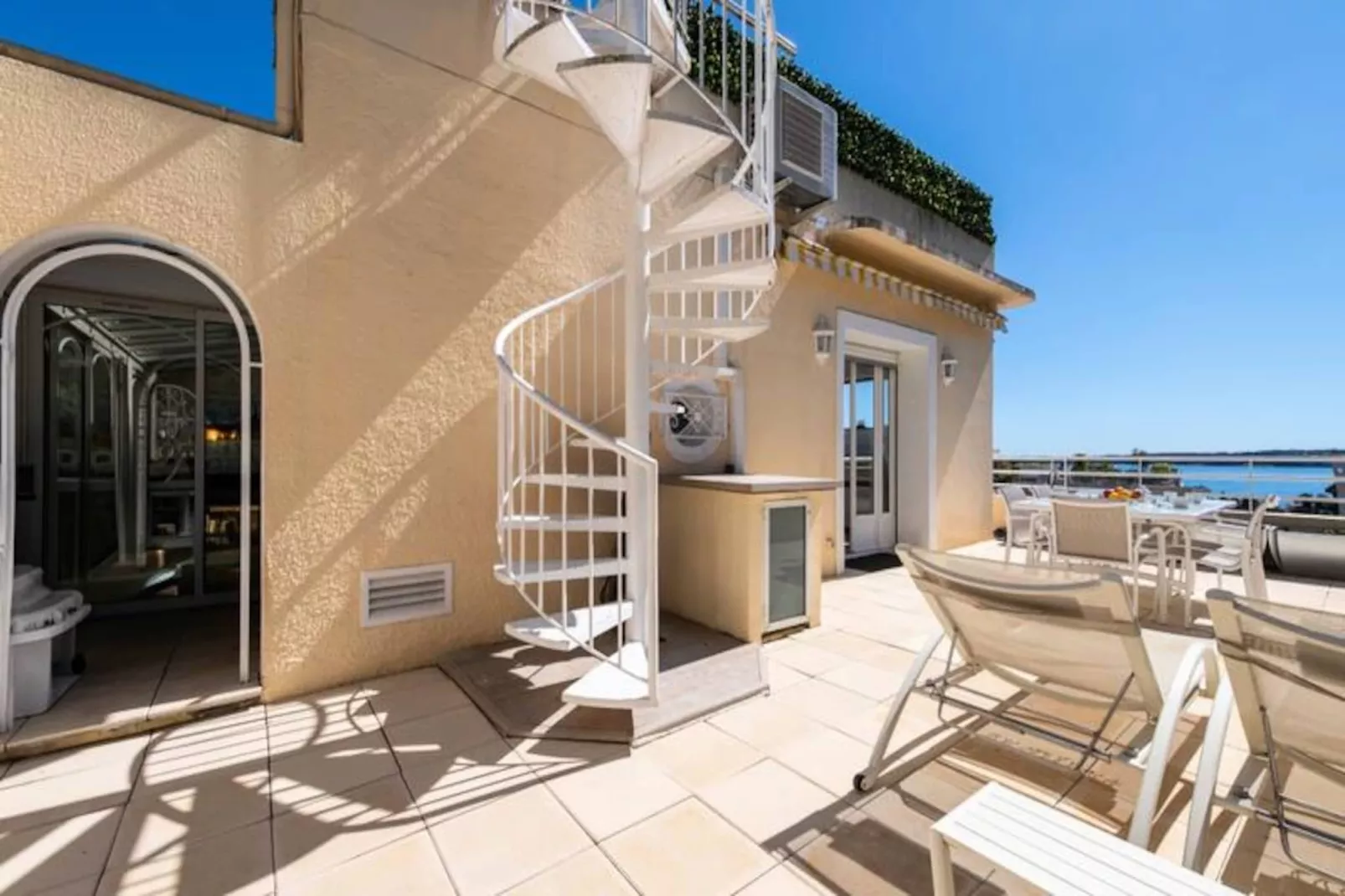 Résidence Unique ! 3p Piscine & Rooftop-Untagged