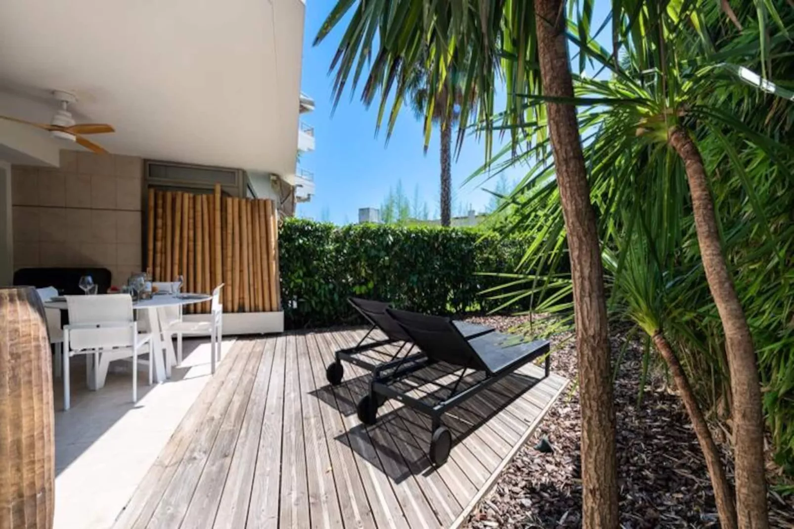 Résidence 2p Rez-de-jardin Avec Piscine – Calme, Parking Privé-Untagged