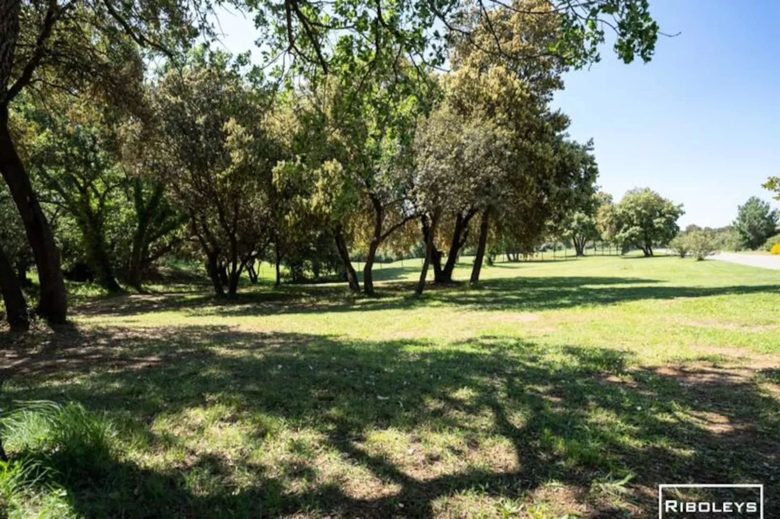 Spacieuse Villa Au C&oelig;ur Du Golf De B&eacute;ziers-Untagged