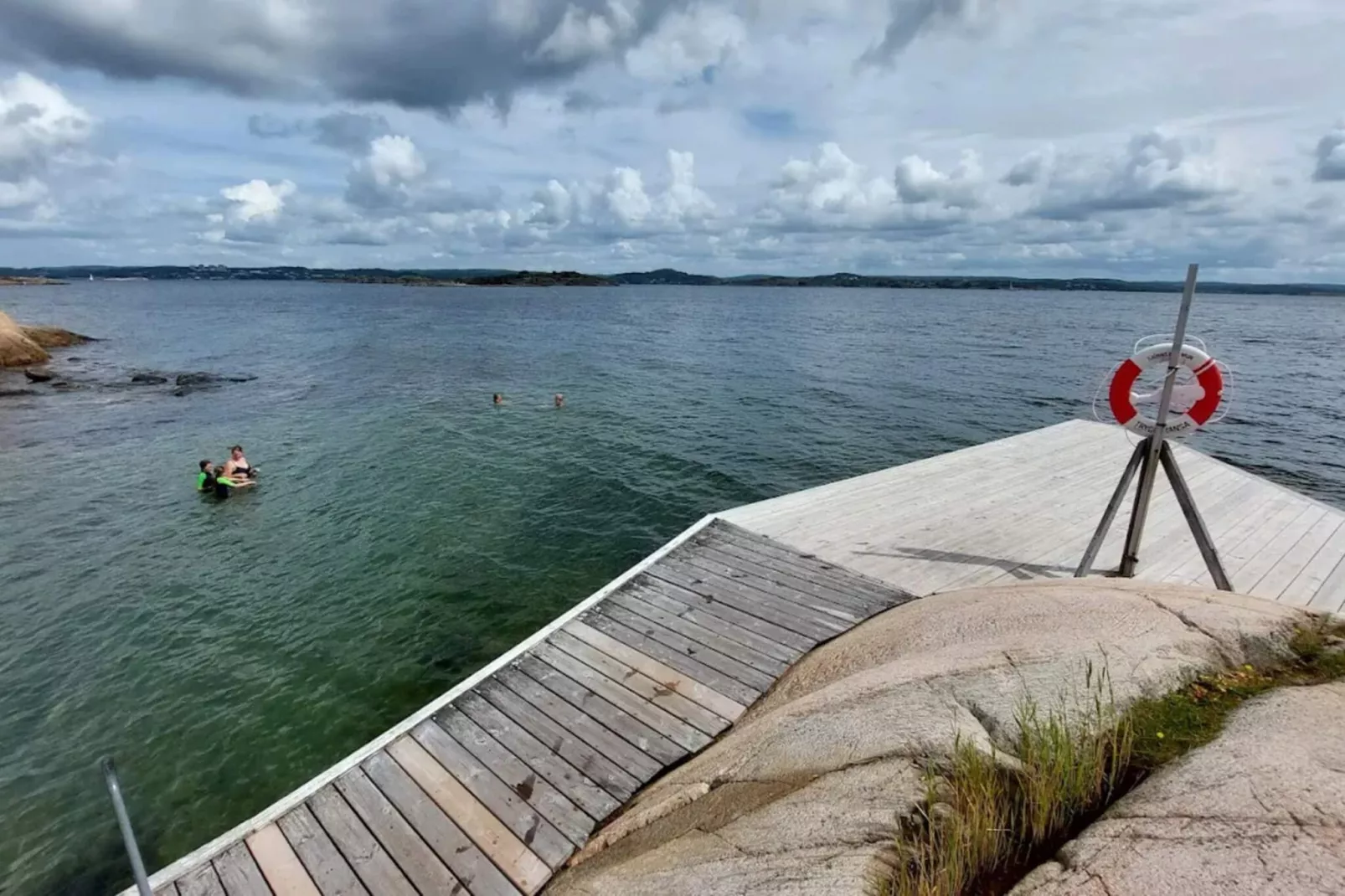 Magical Seaside Retreat on Tjorn-By Traum-Water view