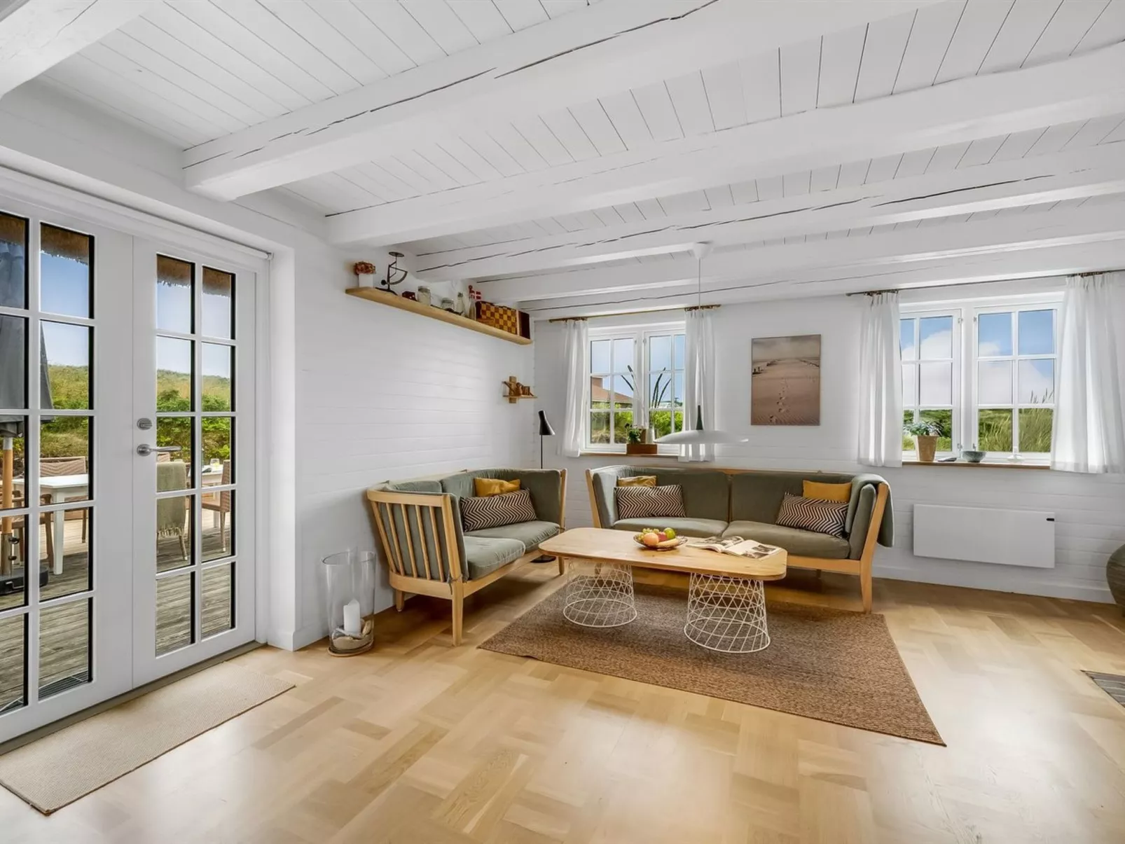 "Erle" - 200m to the fjord-Inside