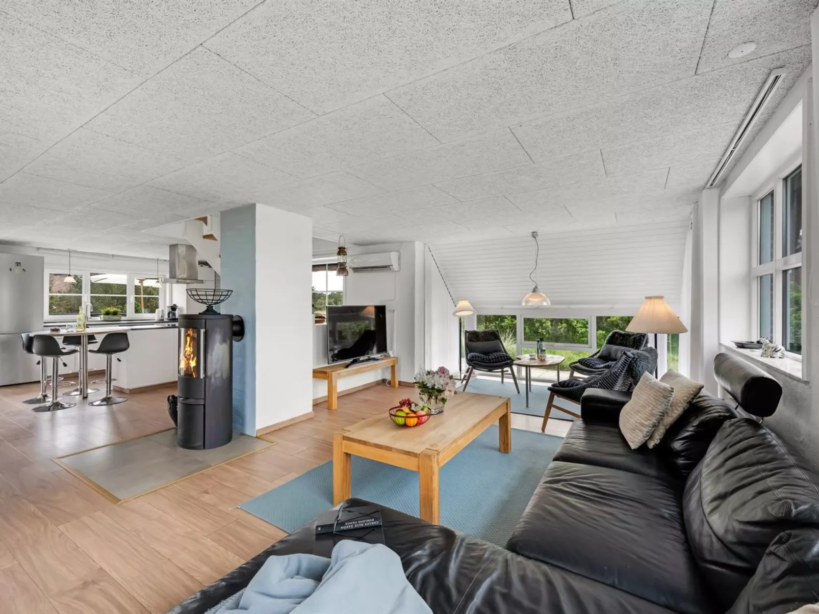 "Vangel" - 500m from the sea-Drinnen