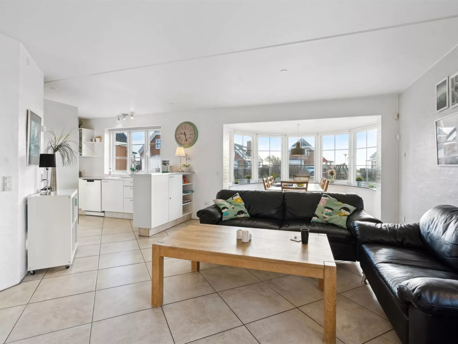 "Joonas" - 100m from the sea-Dedans