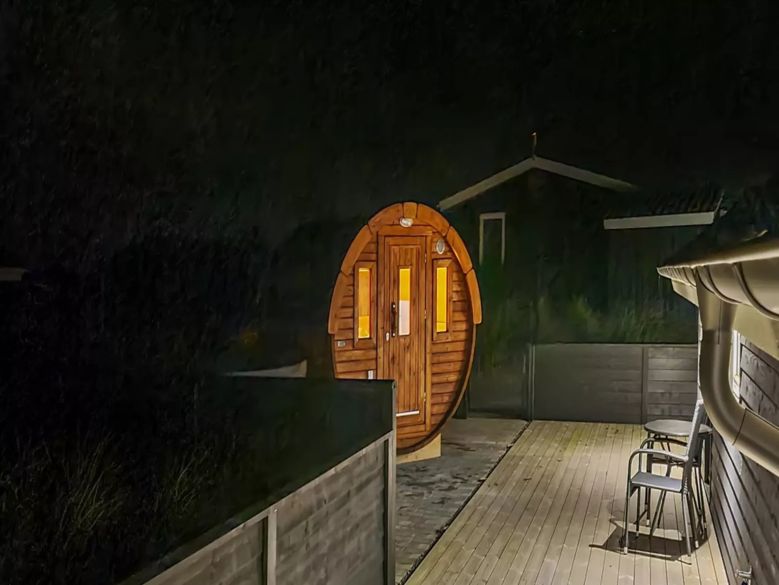 "Teoline" - 500m to the fjord-Draußen