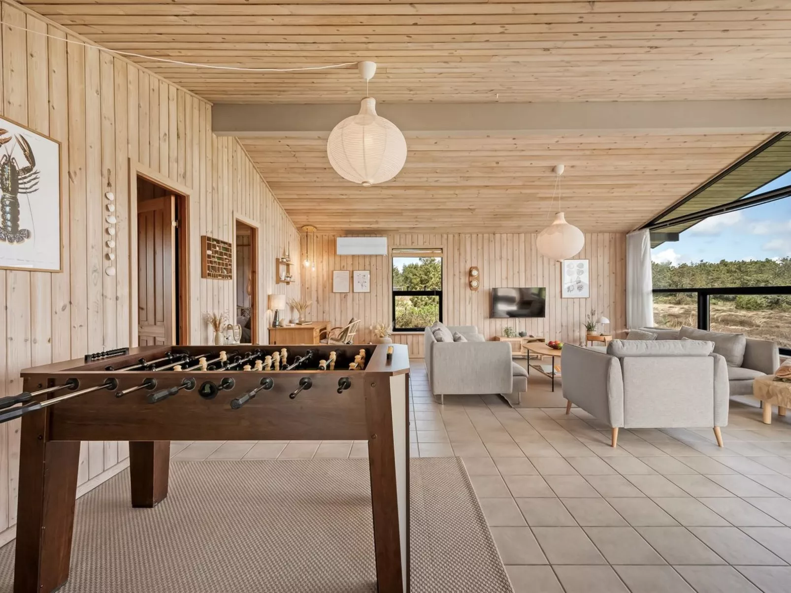 "Brunkil" - 500m from the sea-Inside