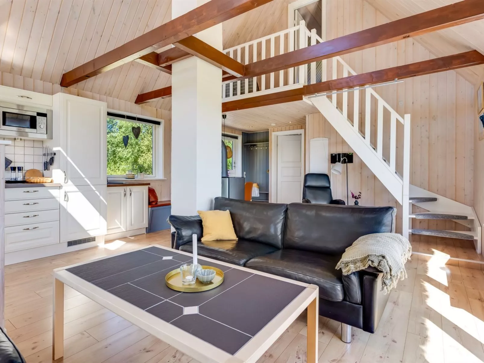 "Clare" - 4km from the sea-Dedans