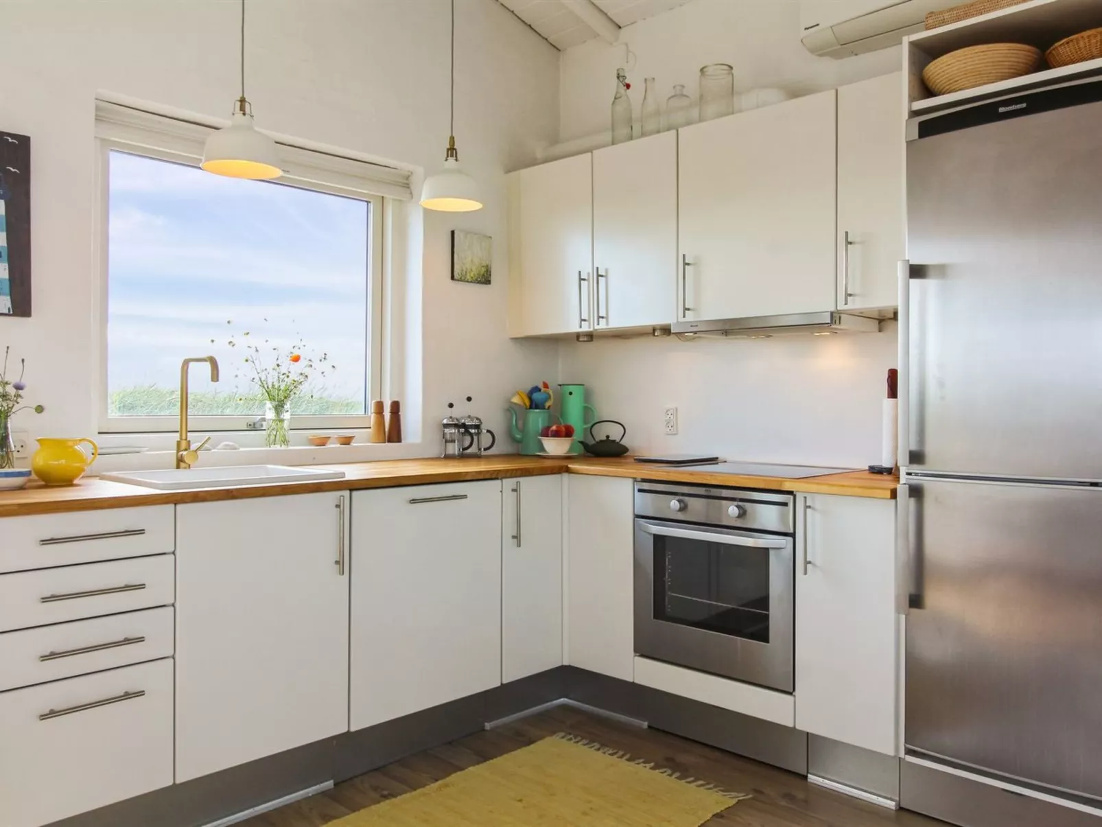 "Anissa" - 100m from the sea-Inside