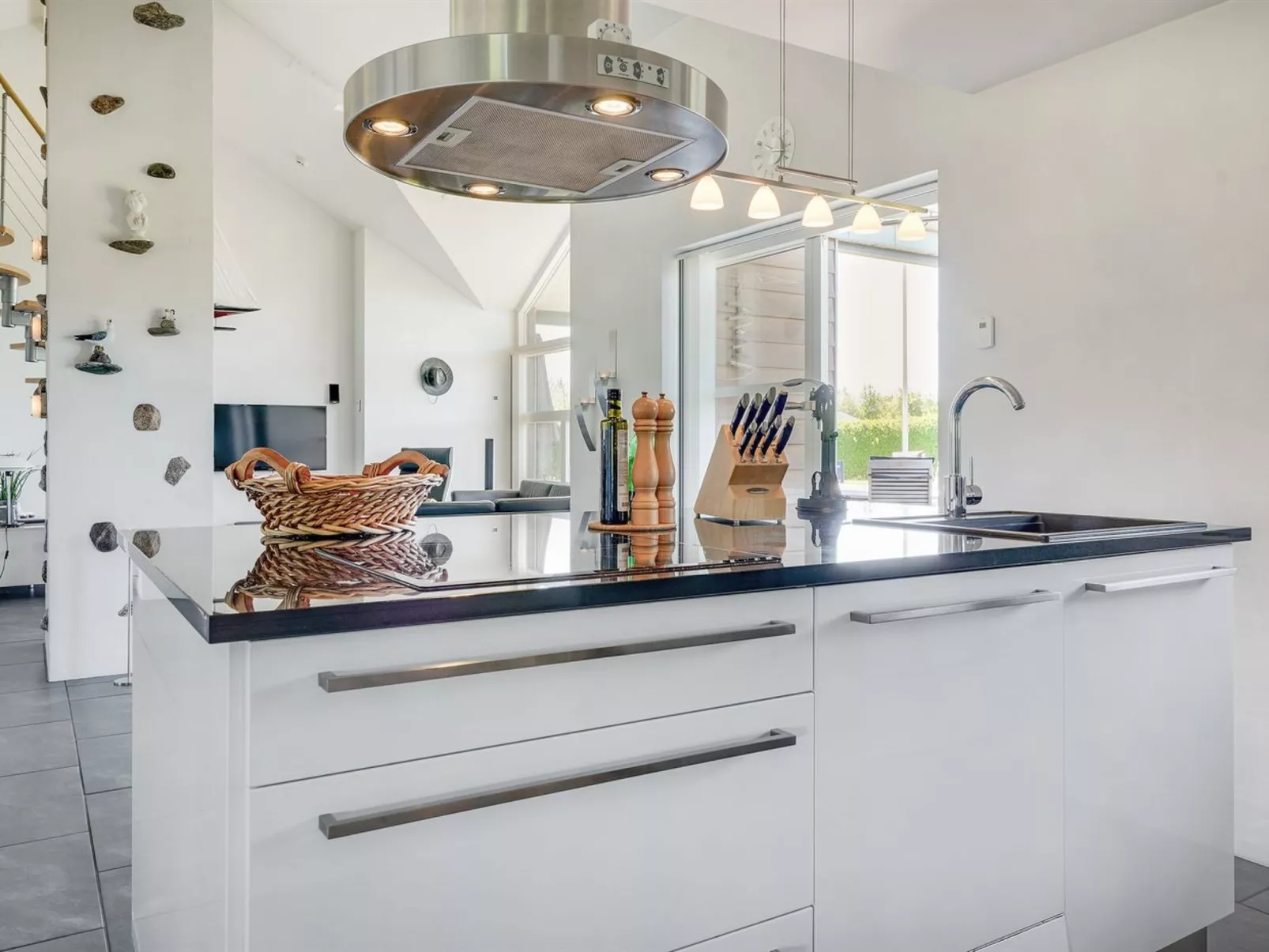 "Hans" - 700m from the sea-Inside