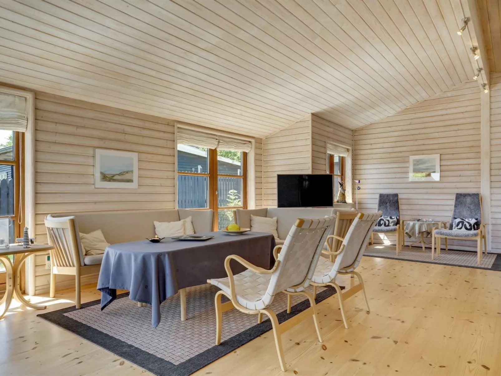 "Øthkil" - 93m from the sea-Dedans