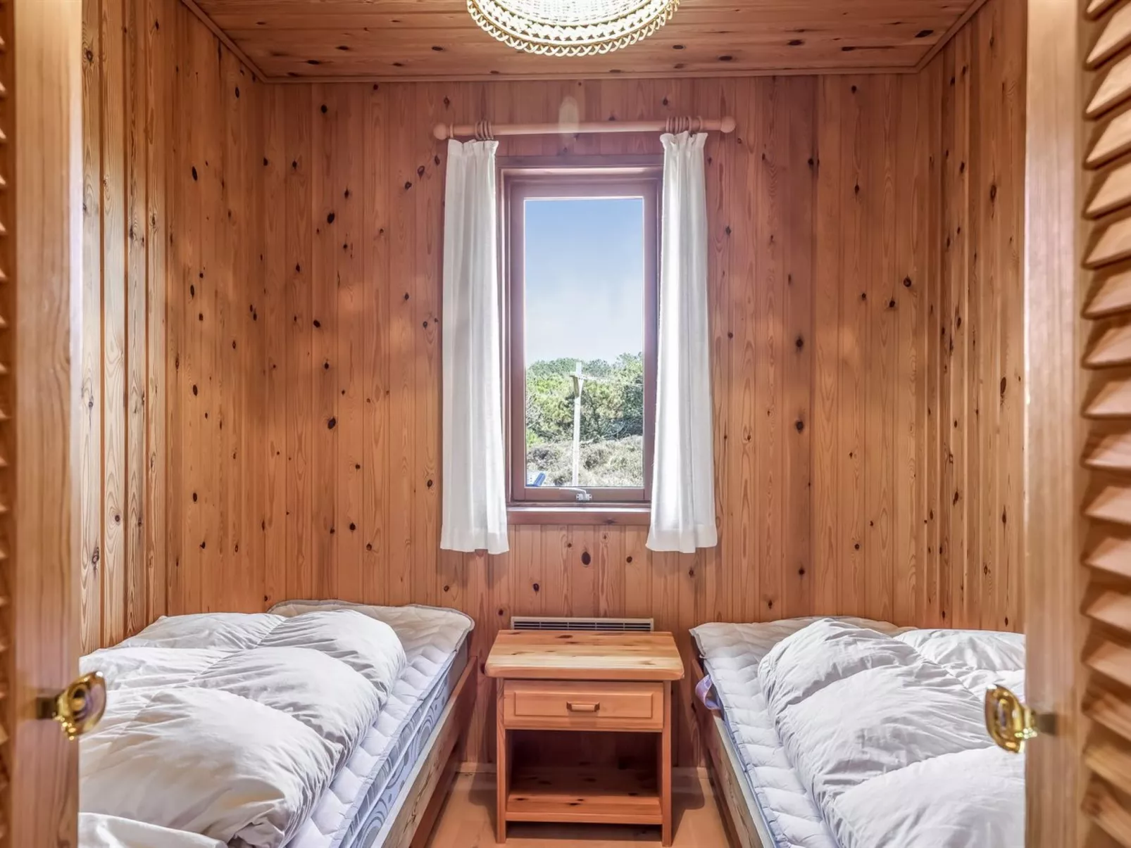 "Frender" - 150m from the sea-Drinnen