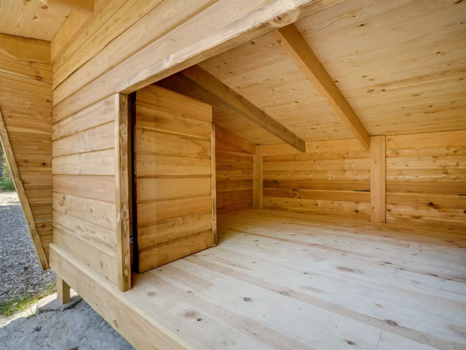 "Hjalmara" - 900m from the sea-Outside