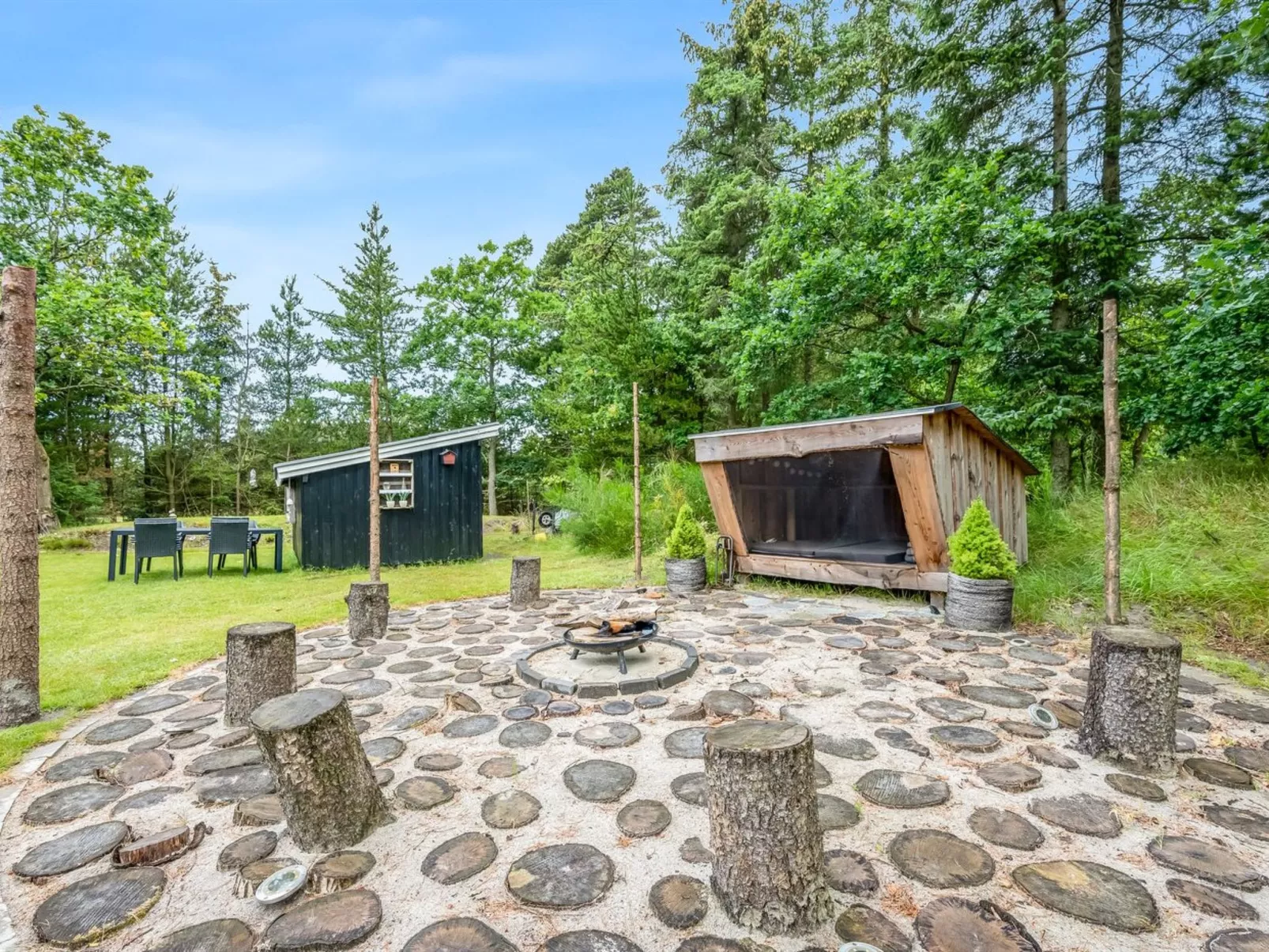 "Arttu" - 2.4km from the sea-Outside